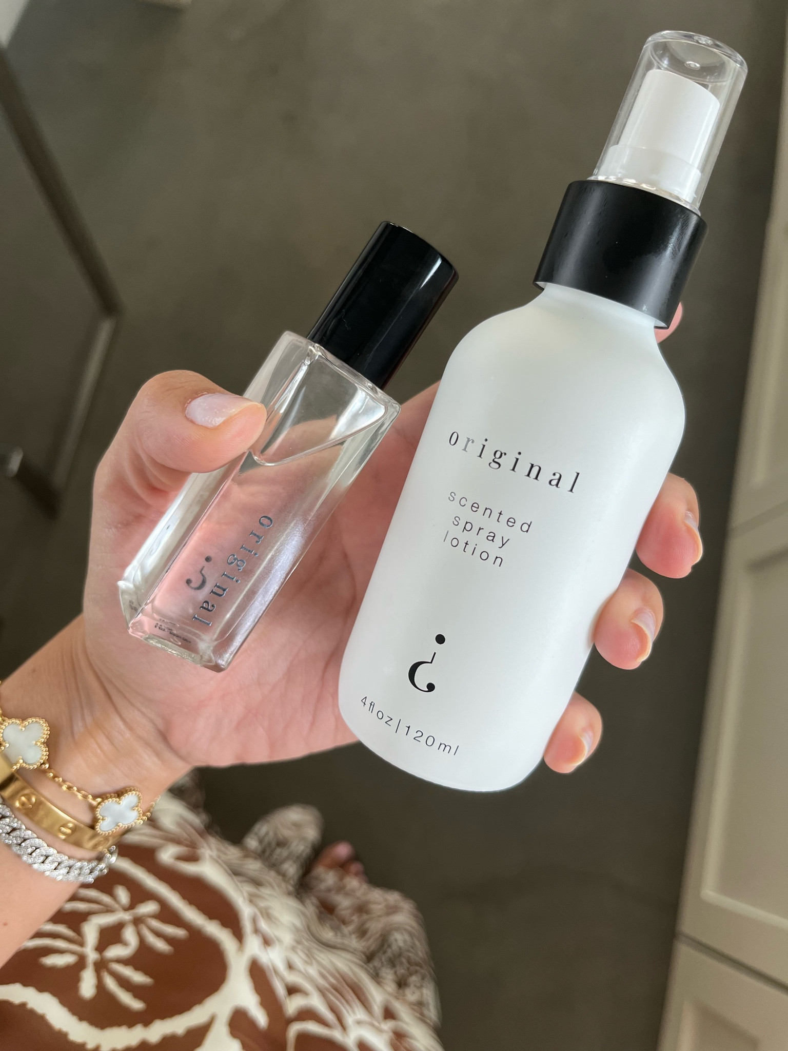 Riddle oil is a new favorite perfume! Sooo pretty and natural 