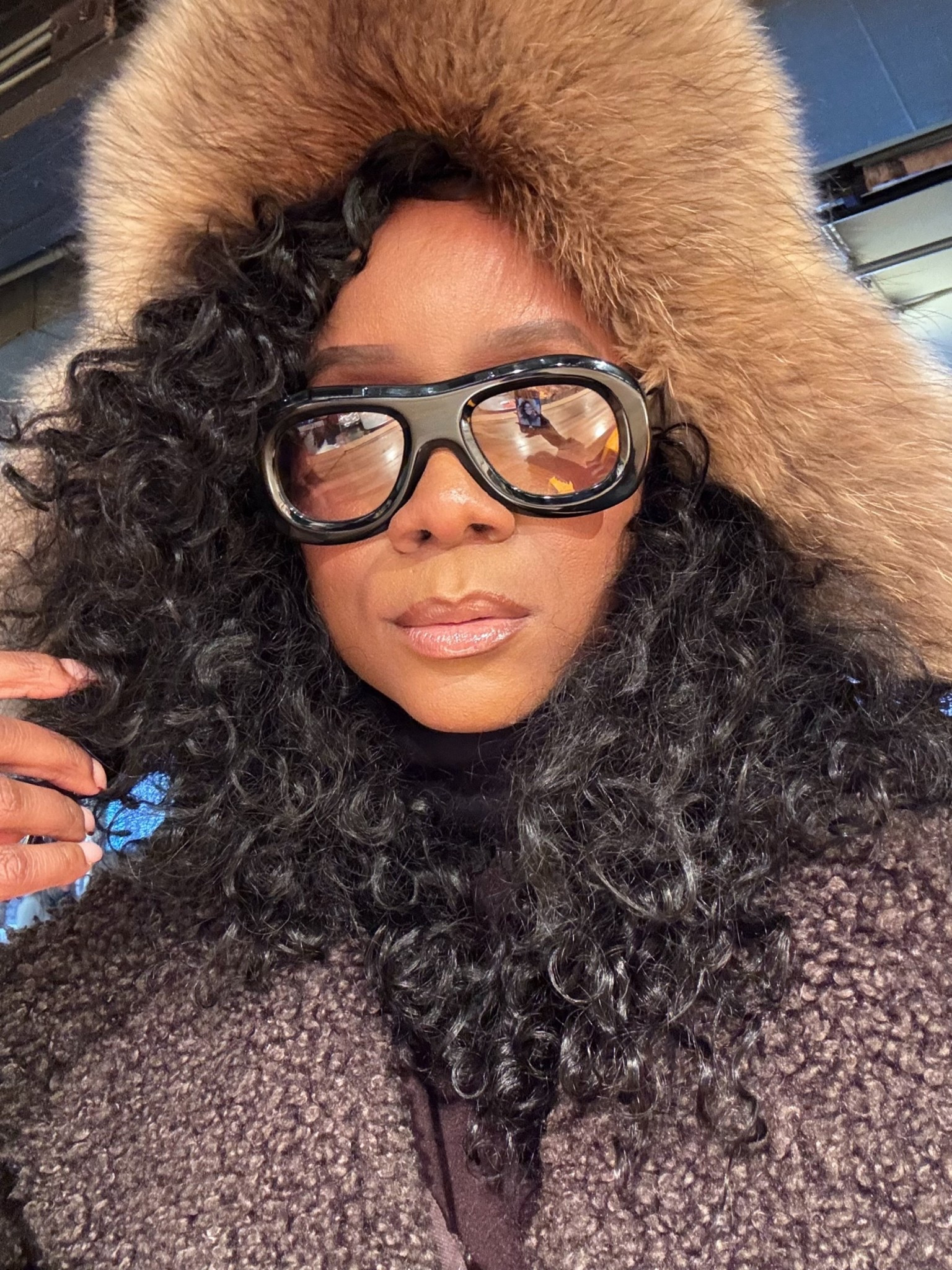 Statement accessories always do the heavy lifting ✨
Wearing my favorite oversized sunglasses paired with a faux fur hat for an elevated winter look that feels chic, bold, and effortless. These are the kind of accessories that instantly pull an outfit together—perfect for cold weather style and winter layering.

#LTKStyle #LTKWinter #LTKAccessories #WinterStyleInspo #ChicWinterStyle #StatementAccessories #OversizedSunglasses #FauxFurHat #ColdWeatherStyle #FashionOver40Style #EffortlessChic


#LTKootd #LTKSeasonal