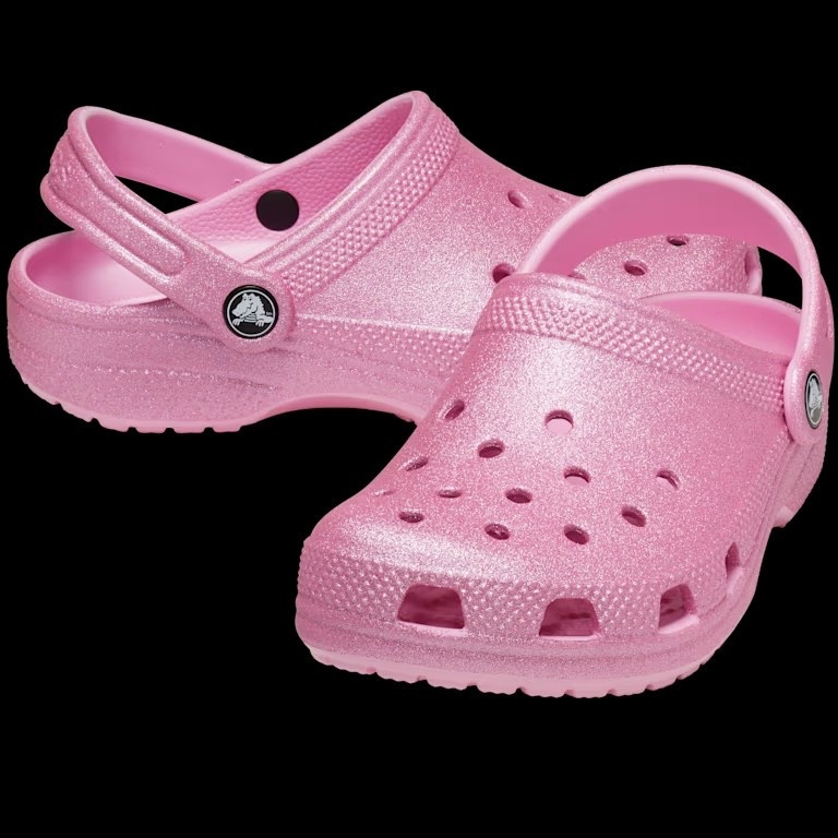 CROC SALE !!! 

#LTKGiftGuide #LTKHoliday #LTKCyberWeek