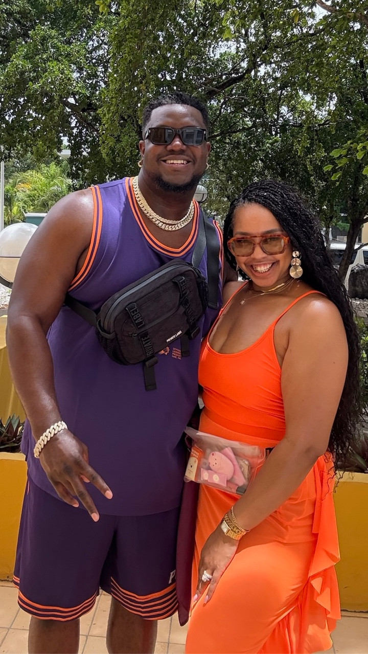 Vacation fits were fitting 😍
Me: midsize queen energy 👑
Him: 6’4” of tall, fine, and fly 😮‍💨🔥
Everything we wore is linked on my LTK—tap to shop our baecation looks in one place! 💼🌴

Which look would you rock first? Drop your fave in the comments 👇🏾🛍️

#LTKCouplesStyle #LTKVacation #BigAndTallStyle #MidsizeStyleInspo #TheWilkinsCasa 

#LTKStyleTip #LTKMens #LTKMidsize