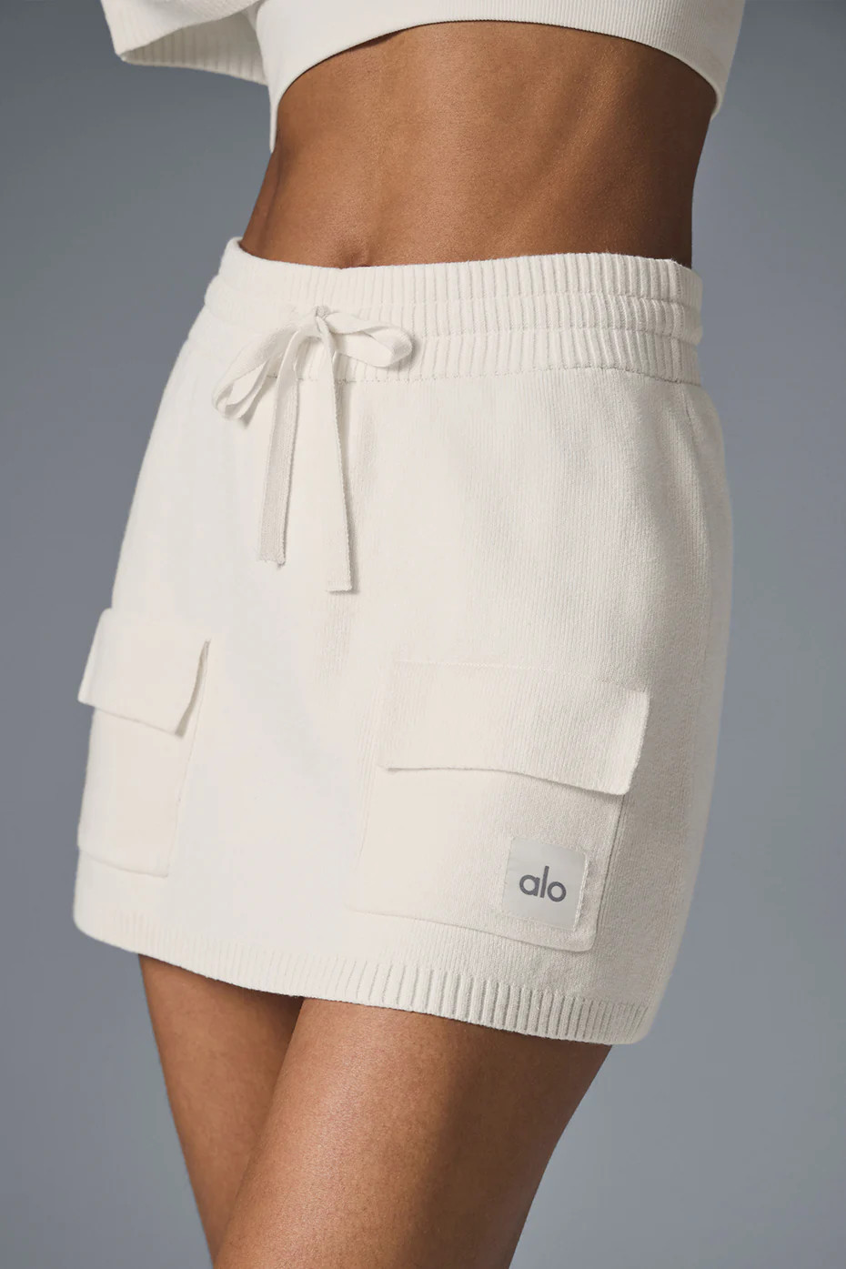 ALO | Scholar Knit Cargo Skirt in Ivory White, Size: 2XS | Alo Yoga (US)