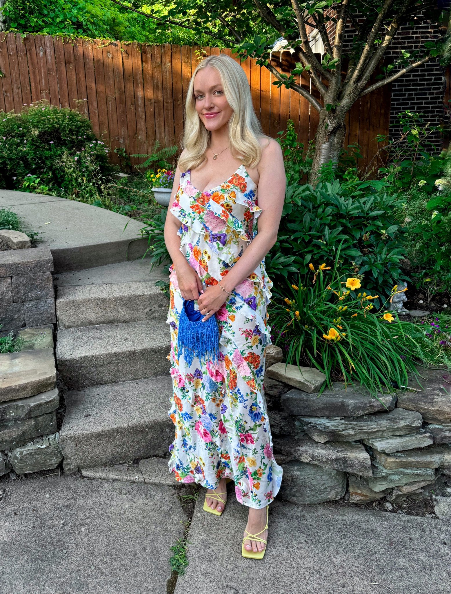 summer 🫶🏻🦋🌸🥝🍊🍋

#LTKParties #LTKShoeCrush #LTKStyleTip
