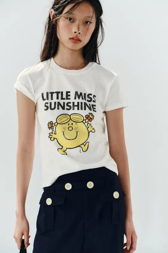 REGULAR FIT - CREW NECK - SHORT SLEEVES - REGULAR LENGTH. T-shirt made of 100% slub cotton. Crew ... | Zara US