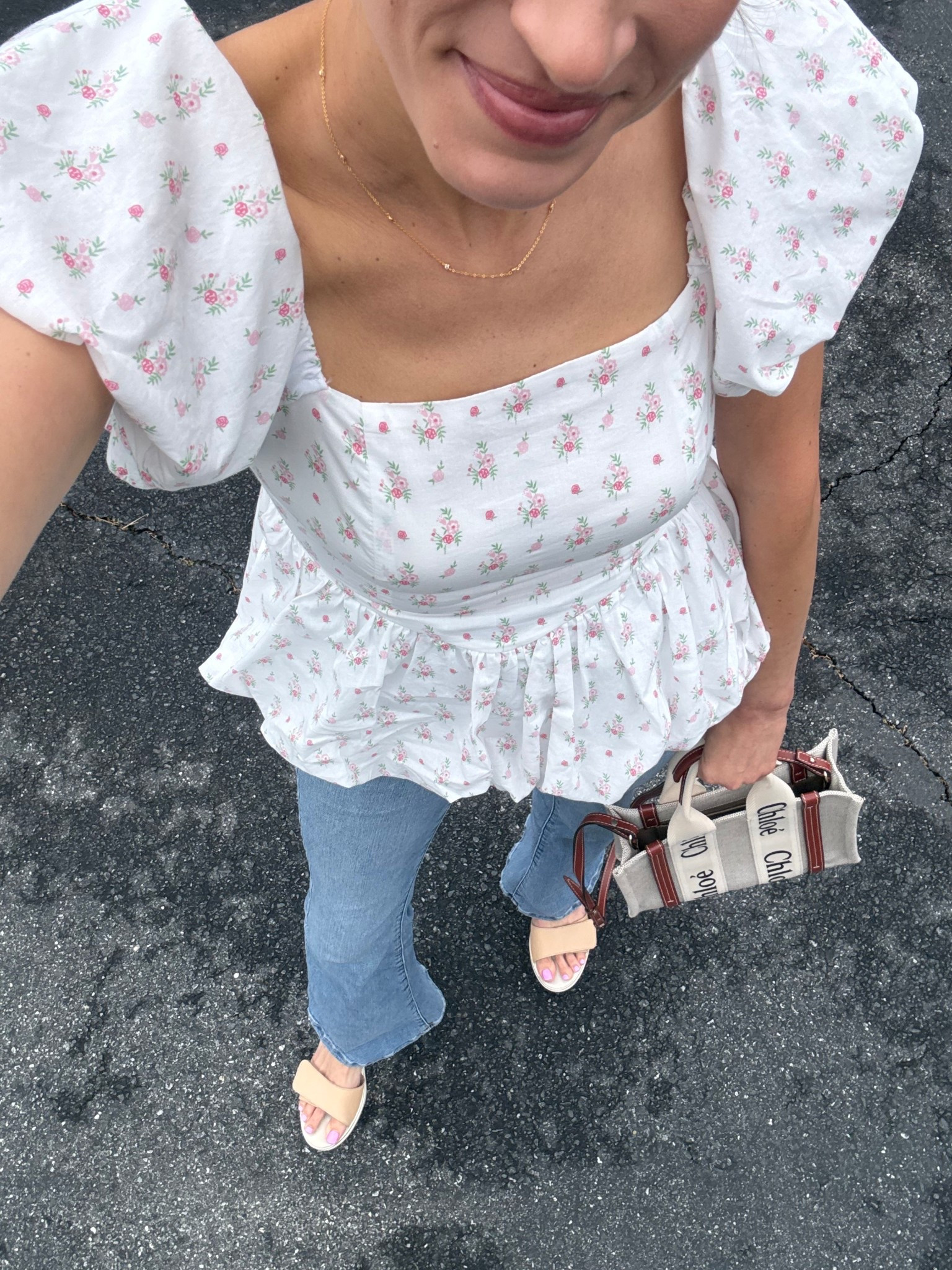 Spring outfit 
Summer outfit 
Bubble hem
Jeans 
Floral top
Blouse
Pink Lily 

#LTKFindsUnder50 #LTKStyleTip #LTKFindsUnder100