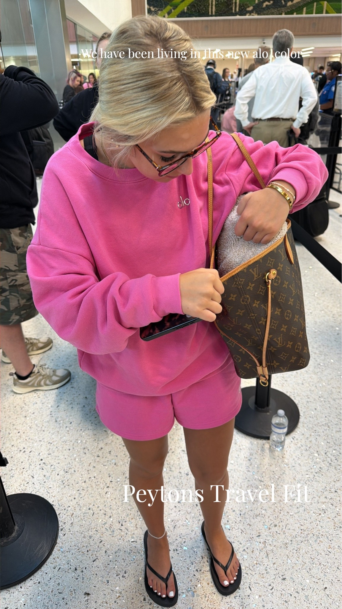 Peyton is Traveling in comfort in the new ALO set! We have literally worn this thing like five times since we got it two weeks ago 🤣￼

#LTKootd #LTKgrwm #LTKdayinmylife