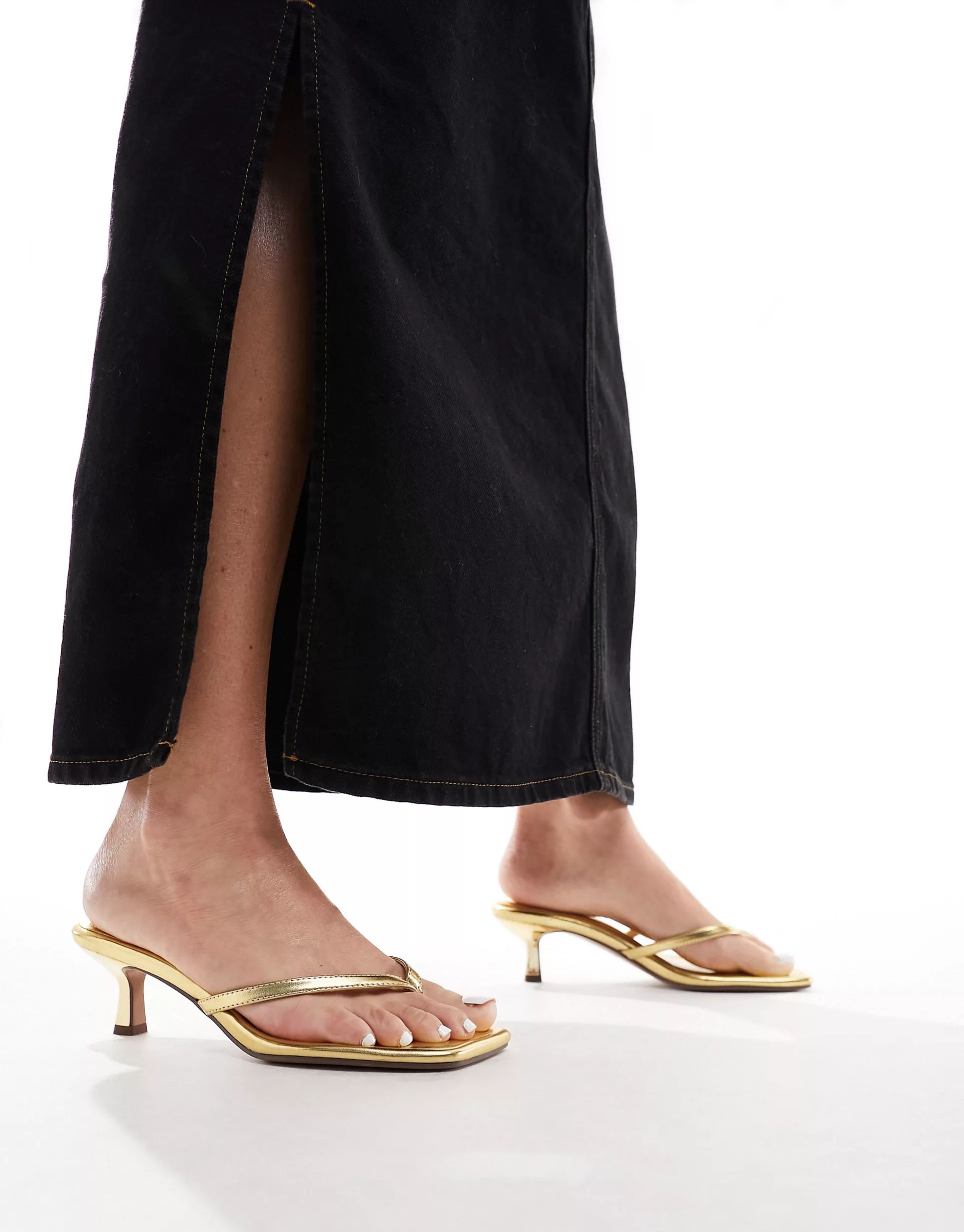 ASOS DESIGN Heatwave toe thong kitten heeled sandals in gold | ASOS (Global)