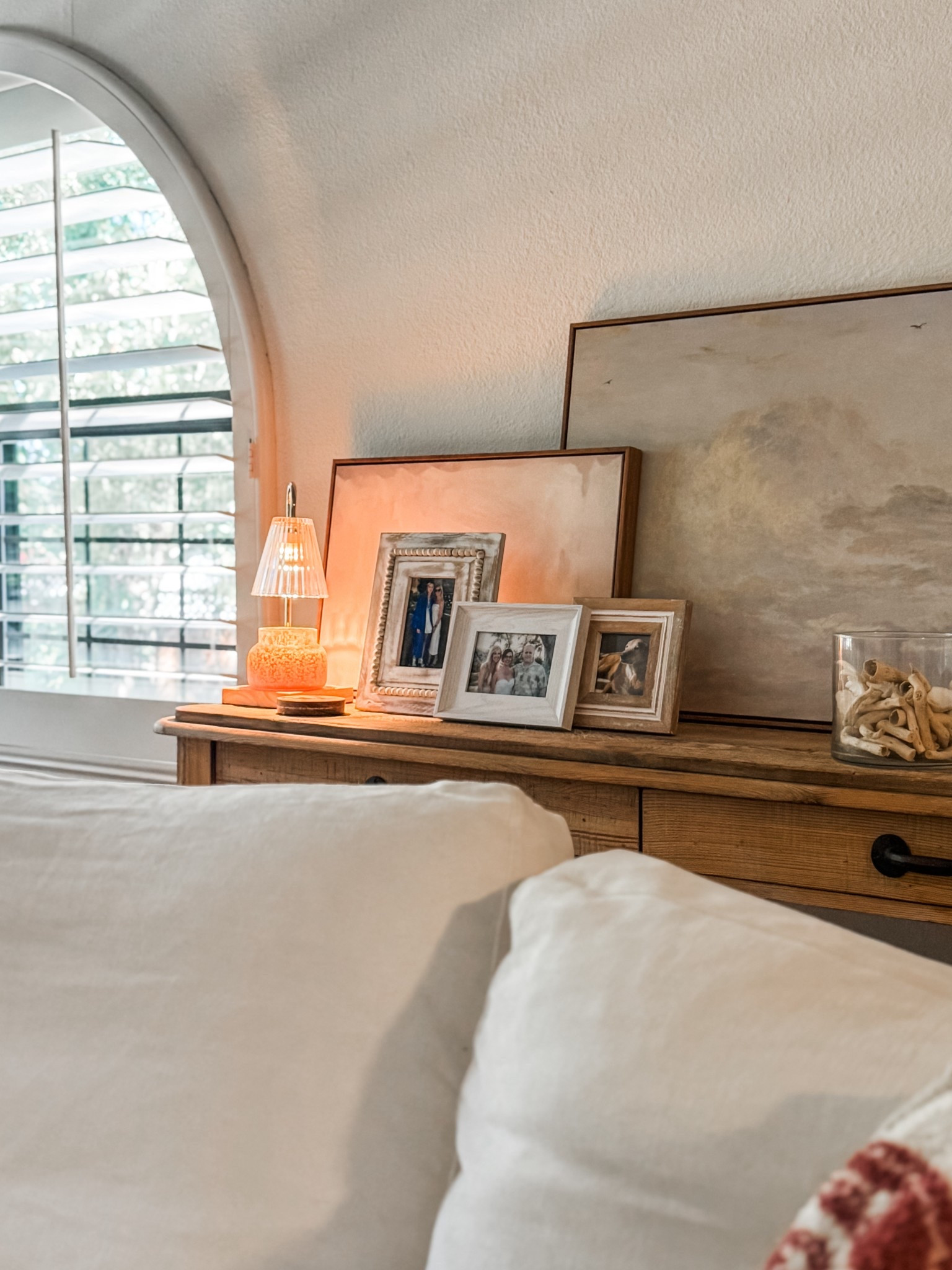 A candle warmer is not only safer, it ensures your entire candle burns evenly and they last so much longer! They also add such a pretty warmth to your home spaces...

#LTKHome #LTKSeasonal