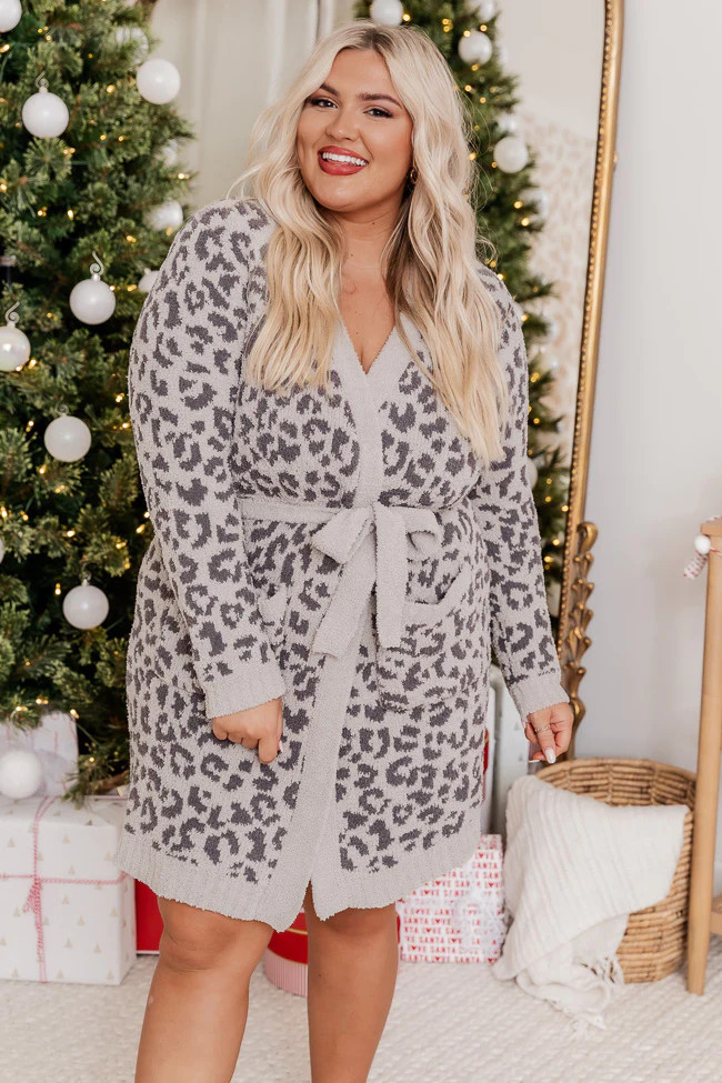 Making Snow Angels Grey Small Leopard Print Robe | Pink Lily
