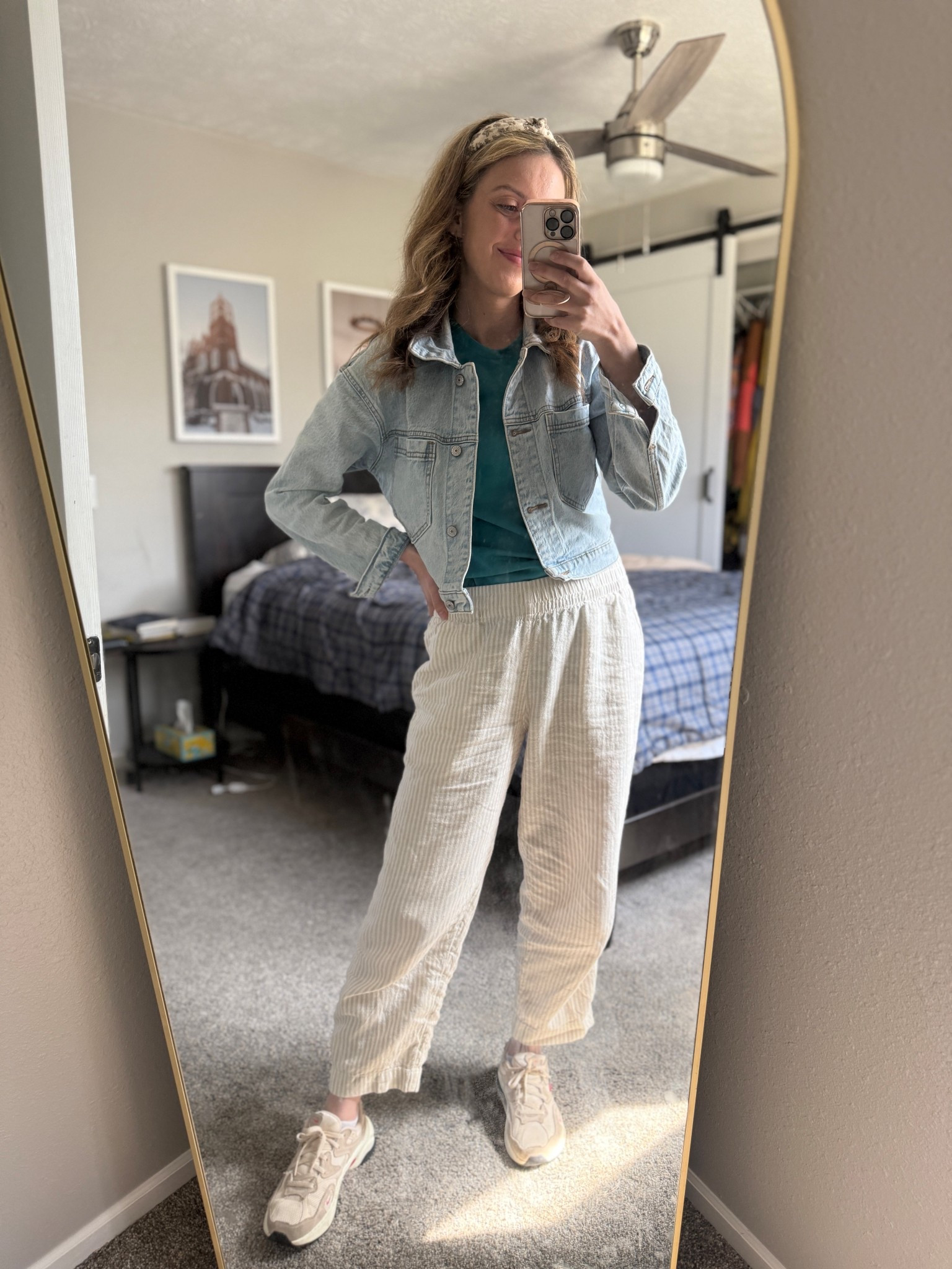 Linen pants from old navy on sale for $20 😍 

#LTKStyleTip #LTKSaleAlert #LTKFindsUnder50