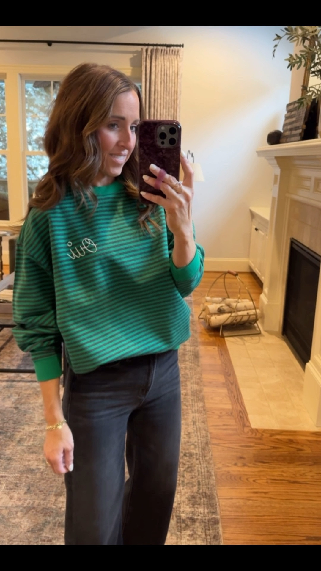 Oversized sweatshirt. Clare V. Stripe sweatshirt. Black denim. 
Sweatshirt S. Jeans TTS, 25

#LTKOver40 #LTKootd #LTKSeasonal