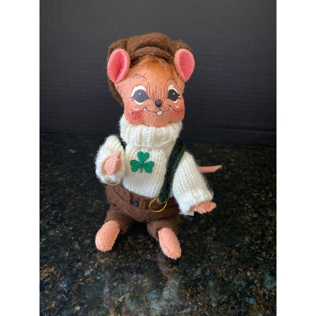 Annalee St. Patricks Day Boy Mouse in Shamrock Sweater, 2006 | Etsy (US)
