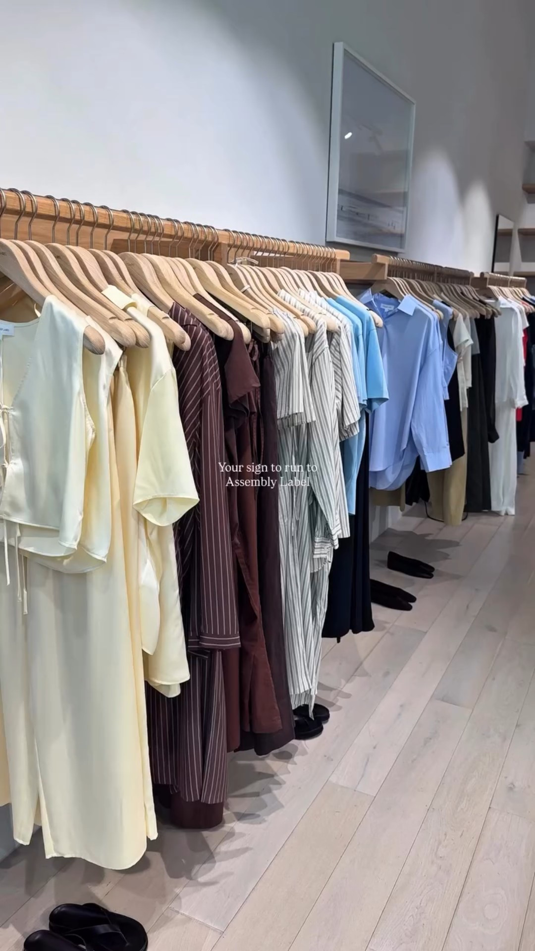 The @assemblylabel Lola Barrel Pants are a new staple in my wardrobe 🥹🫶🏼 

#TryOnHaul #OutfitTryOn #HaulReel #FashionHaul #OOTDReel StyleReel WardrobeRefresh FashionFinds WhatIWore OutfitInspo

#LTKworkwear #LTKsummer #LTKaustralia