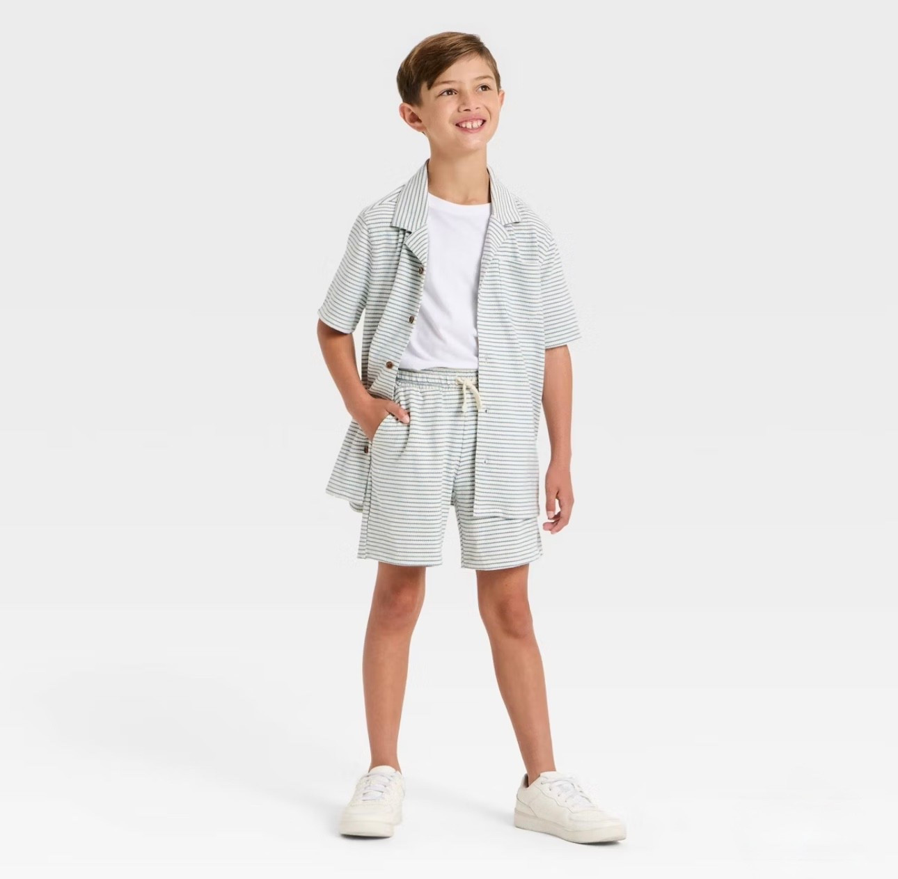40% off boy clothes & swim 

#LTKKids #LTKSeasonal #LTKSaleAlert