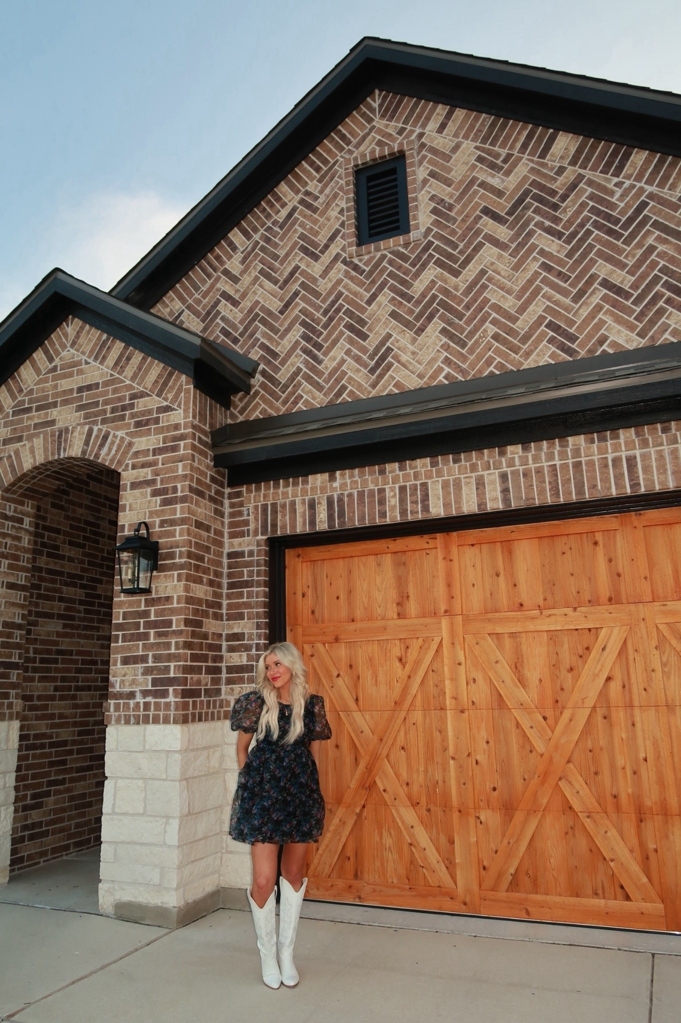 She officially a home owner! 🏠

#LTKStyleTip #LTKHome #LTKShoeCrush