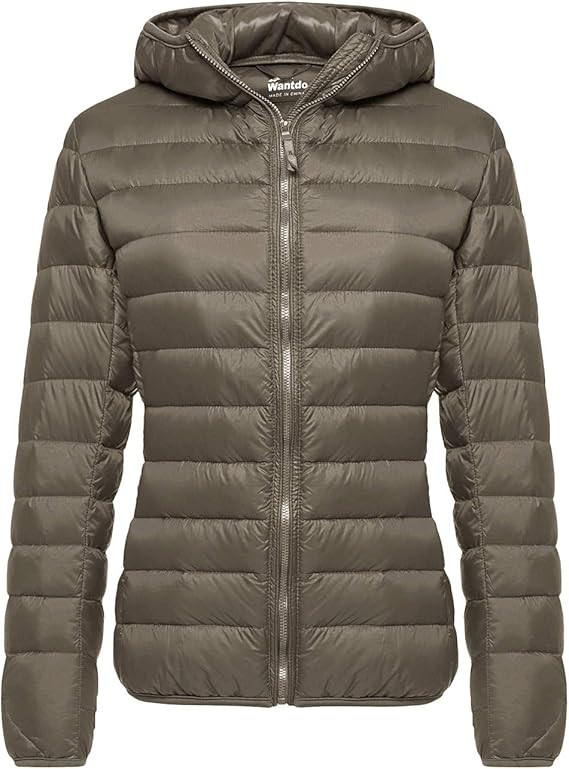 Wantdo Women's Hooded Packable Ultra Light Weight Short Down Jacket | Amazon (US)