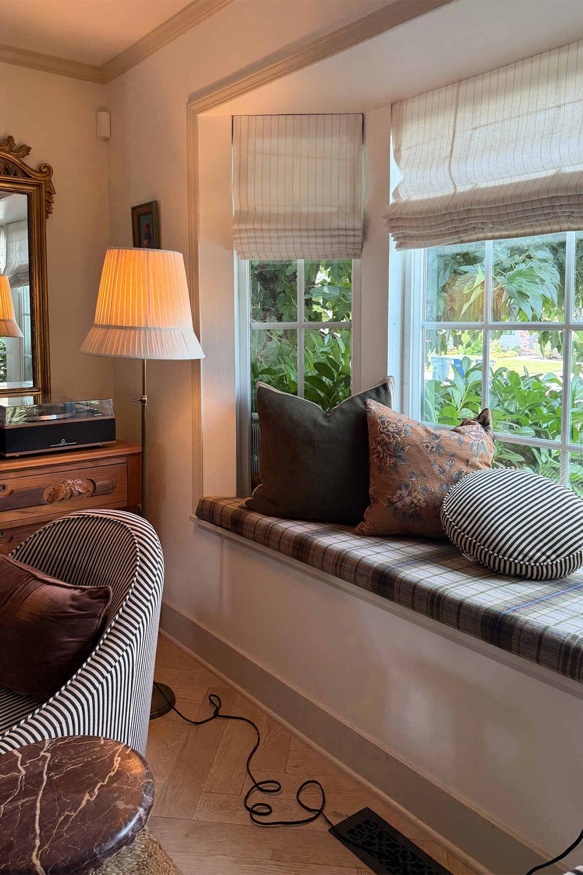 My current favorite window seat corner

#LTKHome #LTKdayinmylife