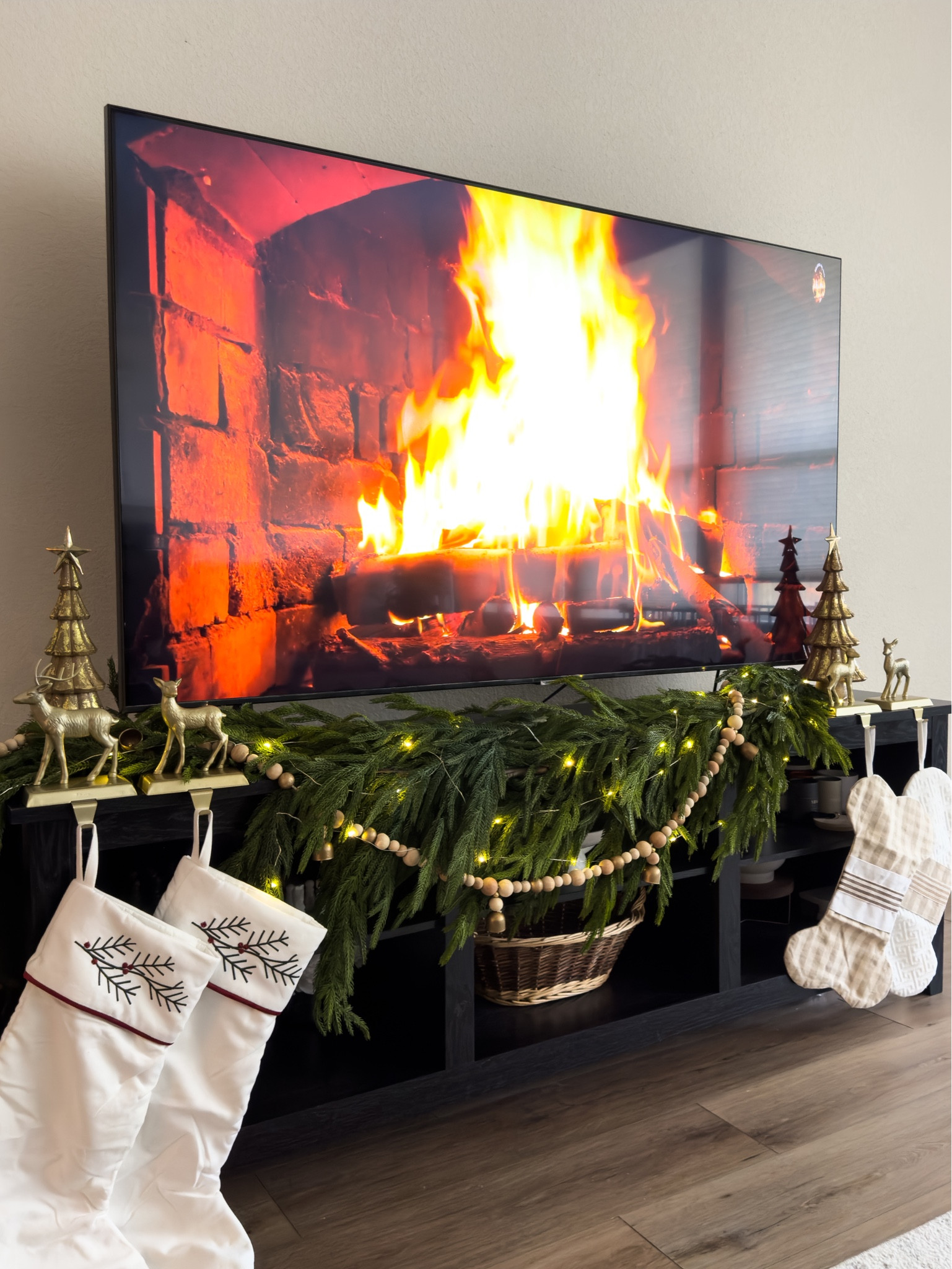 Our tv console decorated for the holidays🌲

Walmart, kirklands, holidays, holiday decor, holiday season, gifting season, affordable decor, Christmas, Christmas decor, Christmas tree, Xmas, Xmas decor, seasonal, affordable home decor 

#LTKHolidaySeason #LTKHolidaySale #LTKGiftGuide

#LTKhome #LTKSeasonal #LTKHoliday