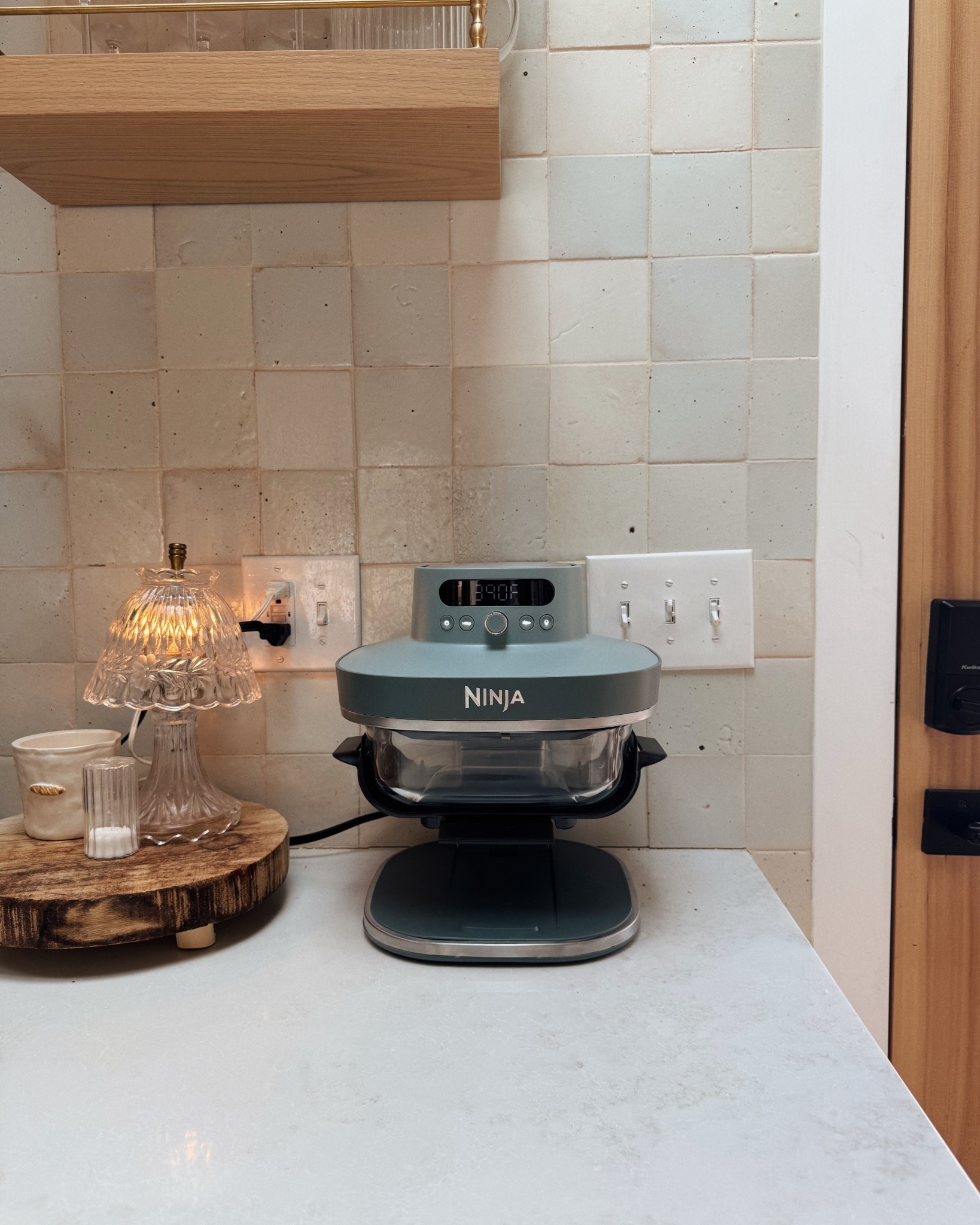 My new airfyer ! The ninja crispy pro!! Non toxic/two interchangeable glass cooking baskets! So powerful, i love it!