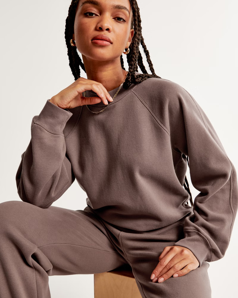 Essential Raglan Classic Sunday Crew | Abercrombie & Fitch (US)