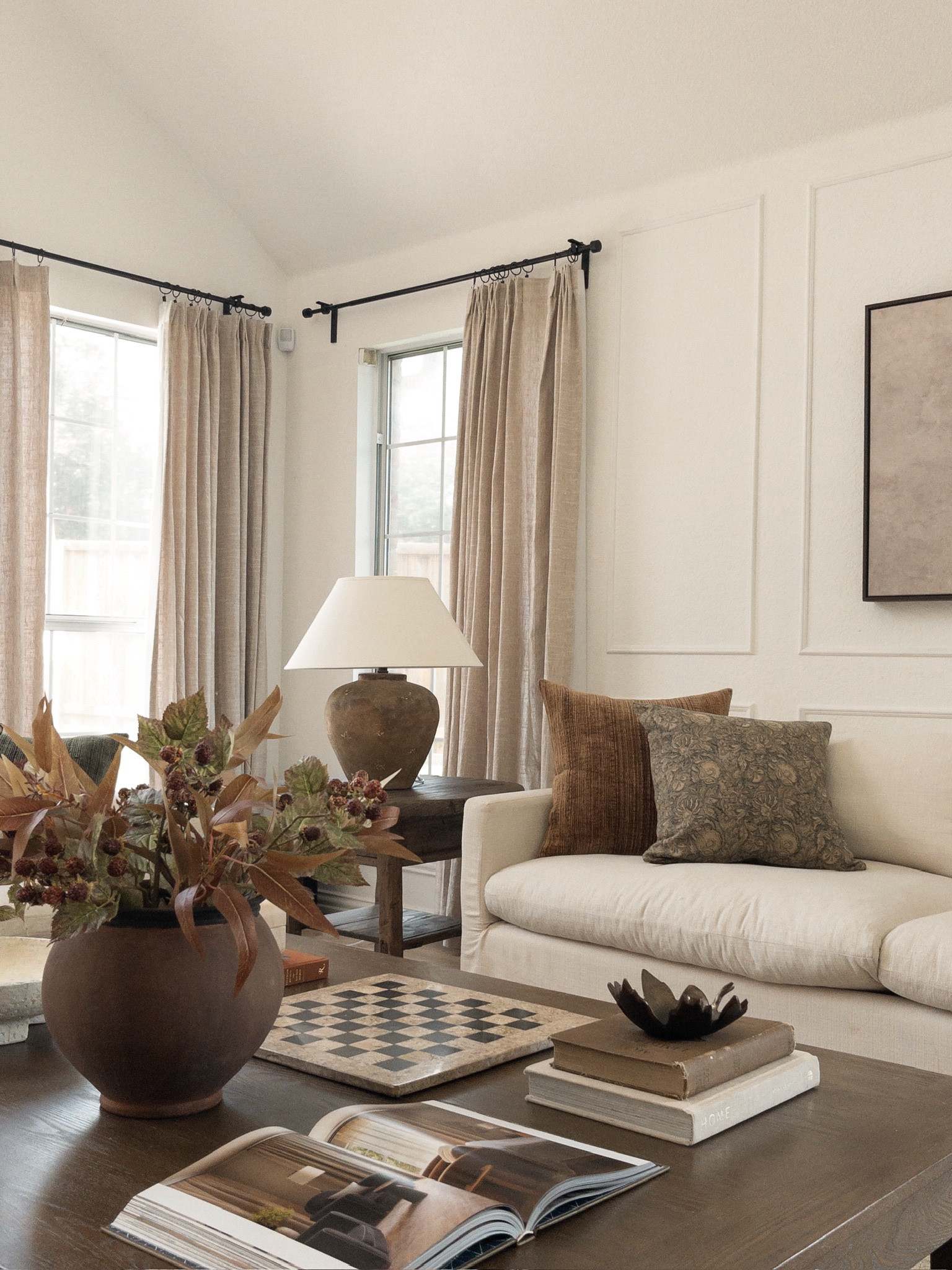 Fall Living Room views!

living room inspo, living room design, earthy living room, neutral living room, pillows, fall home decor, pottery barn, wayfair, stems 

#LTKSeasonal #LTKStyleTip #LTKHome