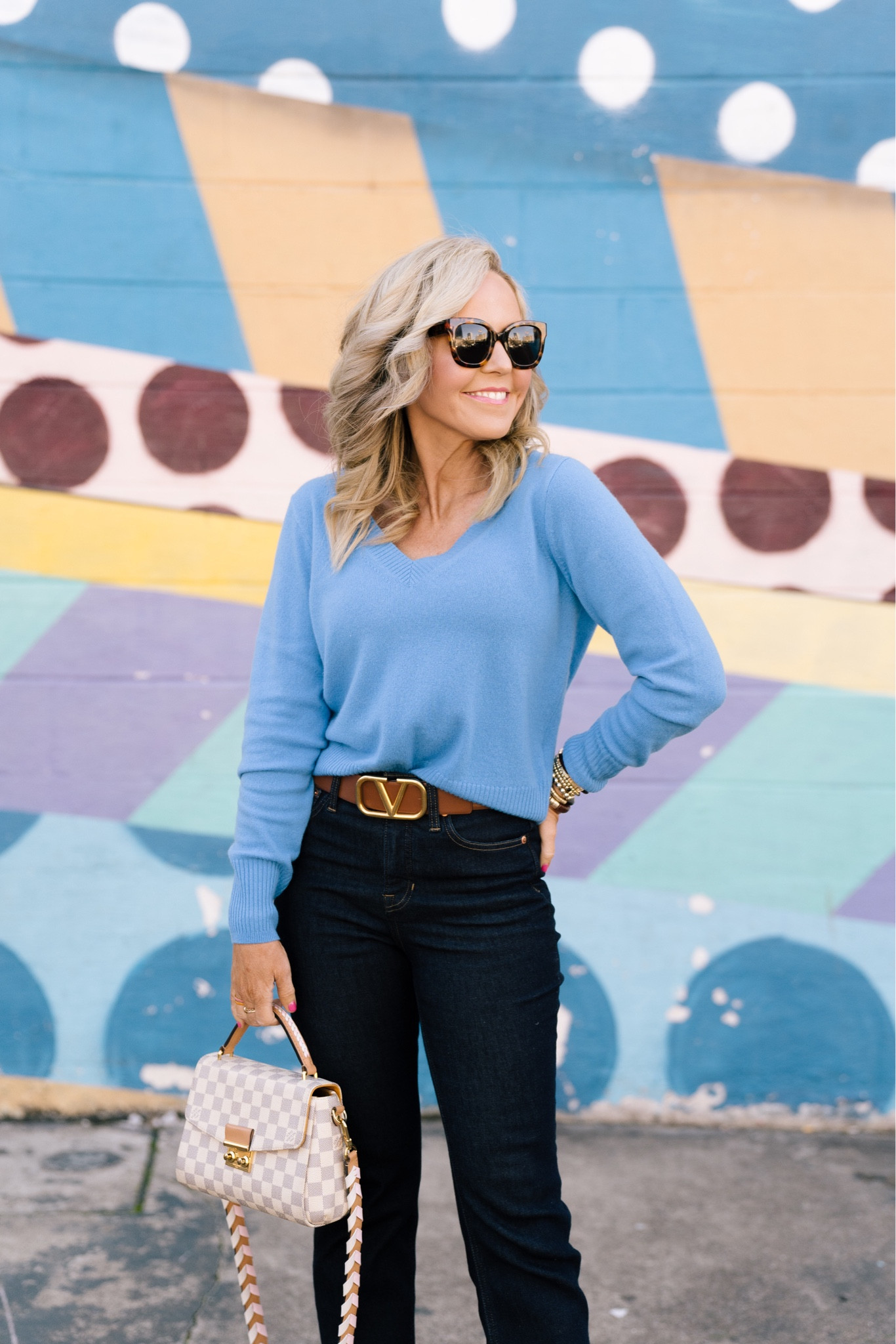 chic happens… that spring cashmere style that only @jcrew can do!! wearing XS in sweater, 25 in jeans! 

#LTKSeasonal #LTKstyletip