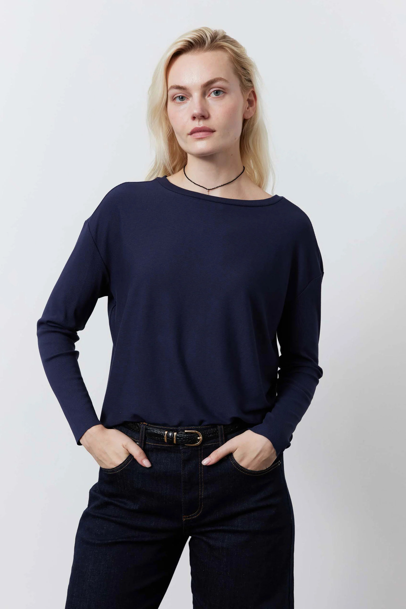 Essential Top With Buttons In The Back | Ruti