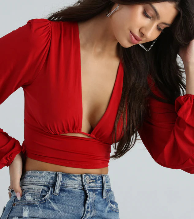 Blown Away Plunge Tie-Back Crop Top | Windsor Stores