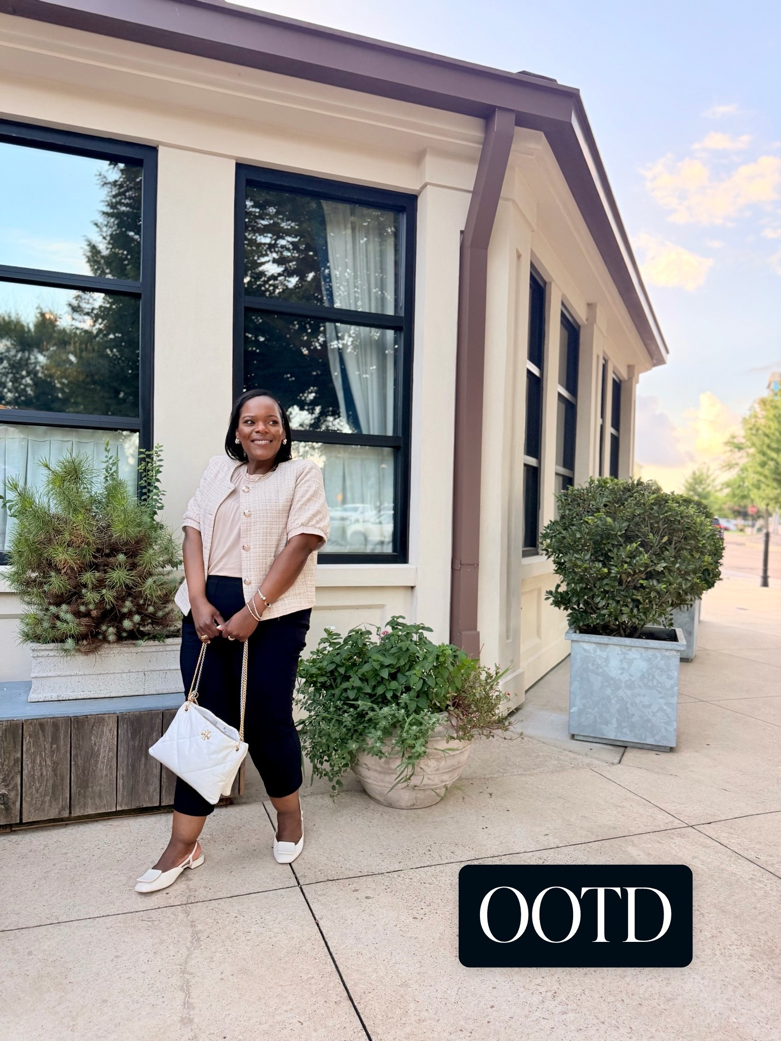 Wednesday ootd for the office! #workwear My short sleeve tweed jacket is giving Chanel vibes but on an Amazon budget 🤪😂 crop black pants are from TJ Maxx and my sandals are on major sale!

#LTKgrwm #LTKootd #LTKWorkwear