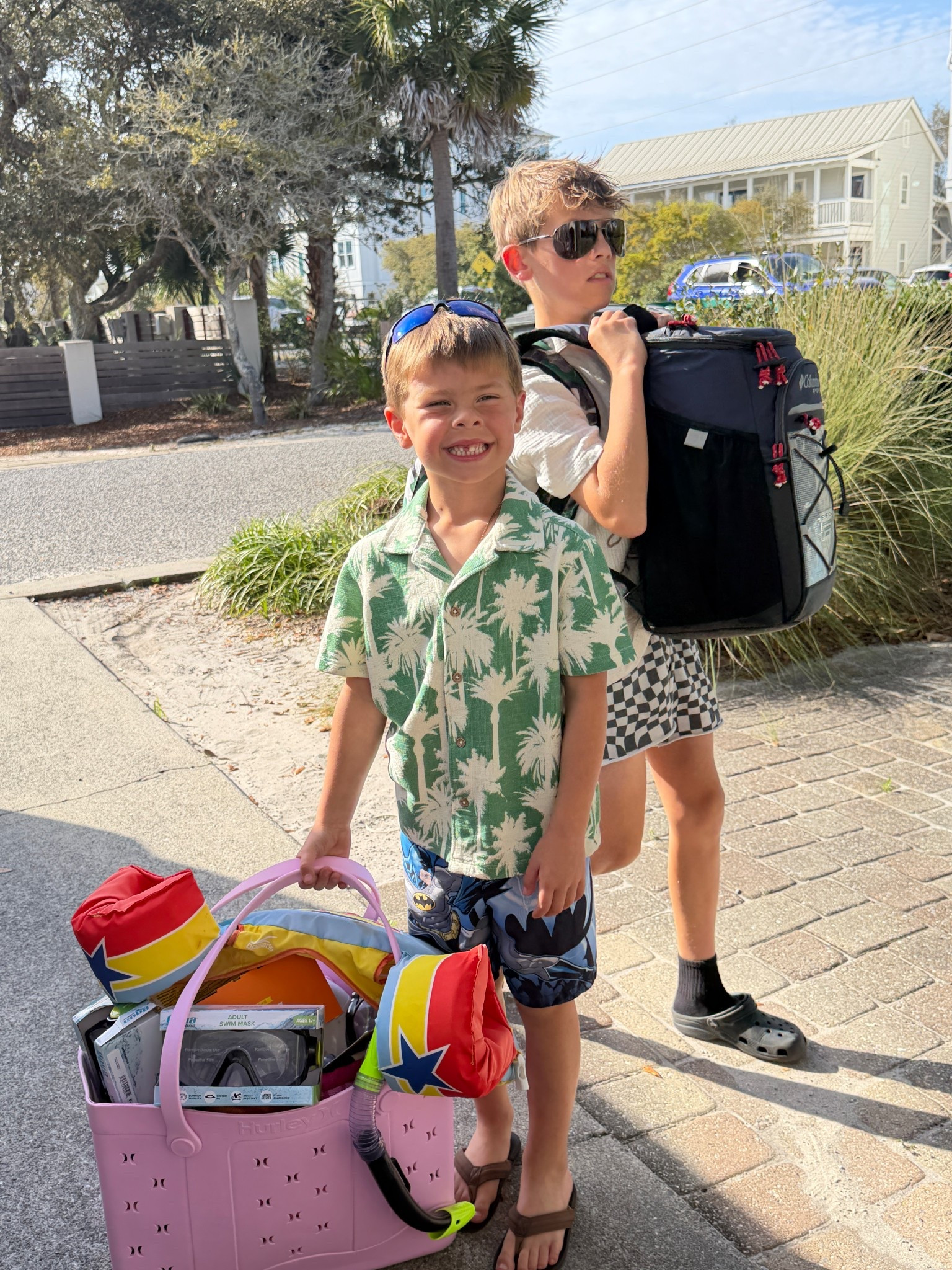 Kaesons cool dude shirt

#LTKSwim #LTKOver40 #LTKKids