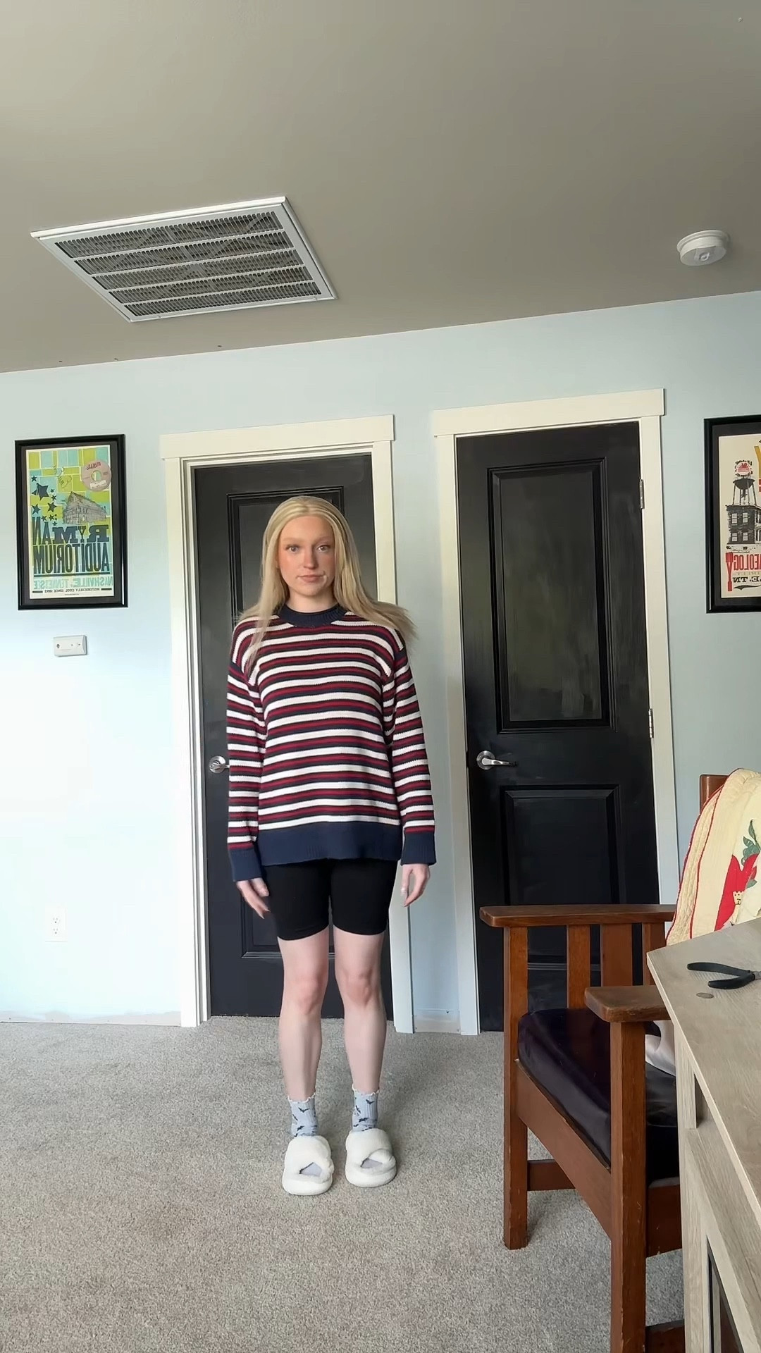 Sweater weather…still loading I guess 🤣 #fallsweater 

#LTKStyleTip #LTKSeasonal #LTKFallSale