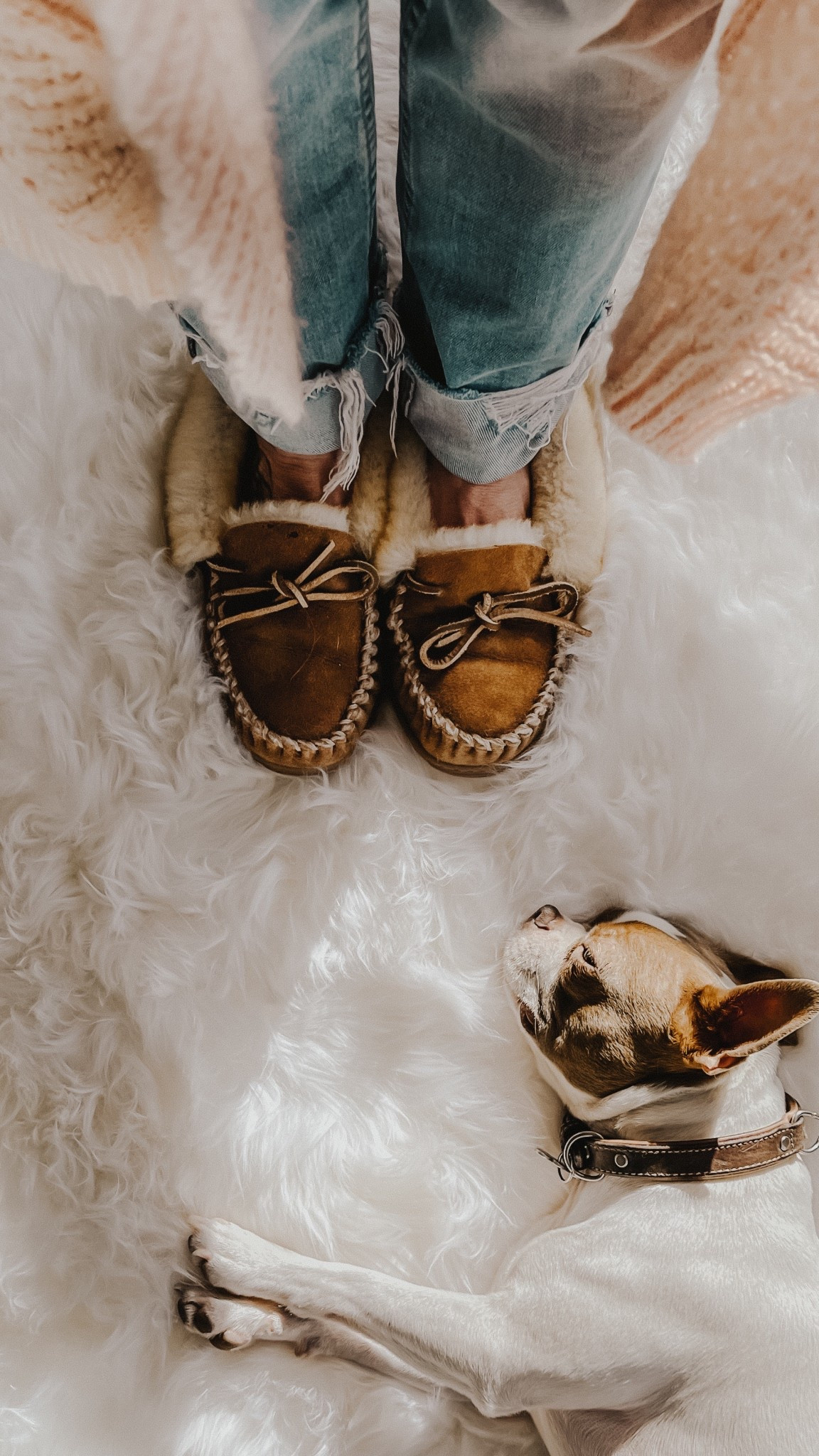 Cozy slipper dayzzzzz 

#LTKSeasonal #LTKOver40 #LTKdayinmylife