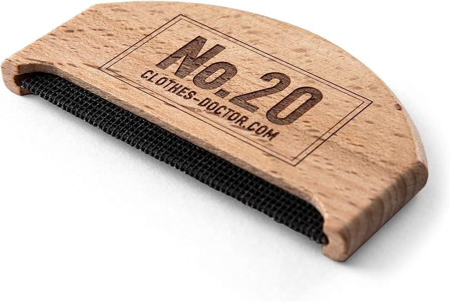 Cashmere Comb in Beechwood | Sweater Shaver Brass Pilling Comb | Brush Tool for De-Pilling Clothing  | Amazon (UK)