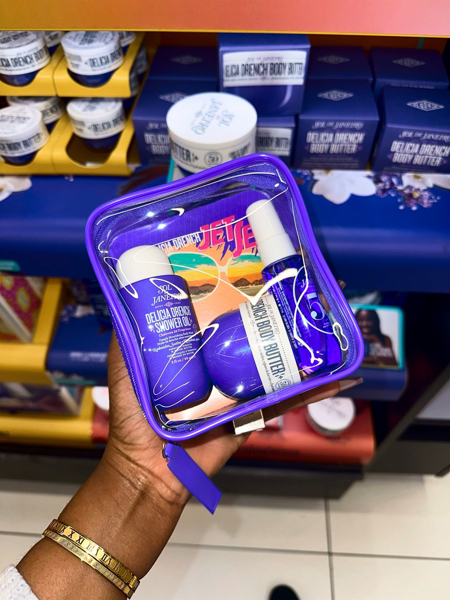 Smell Expensive Everywhere You Go 💛 Sol de Janeiro Travel Set. 

The scent that turns heads everywhere I go 😍. The best part? It’s 20% off during the Sephora Sale!
.
Perfect for gifting, travel, or when you just want to feel put together on the go ✈️💛

#LTKTravel #LTKSaleAlert #LTKGiftGuide