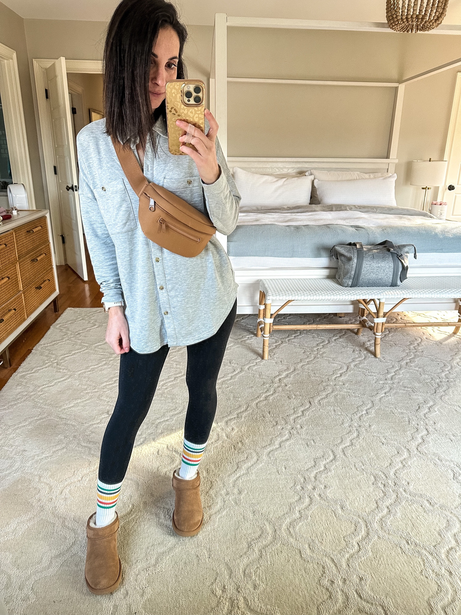 Belt bag- code: COURTNEY20
Oversized shirt- xxs
Leggings- xs


#LTKsalealert #LTKitbag #LTKfit