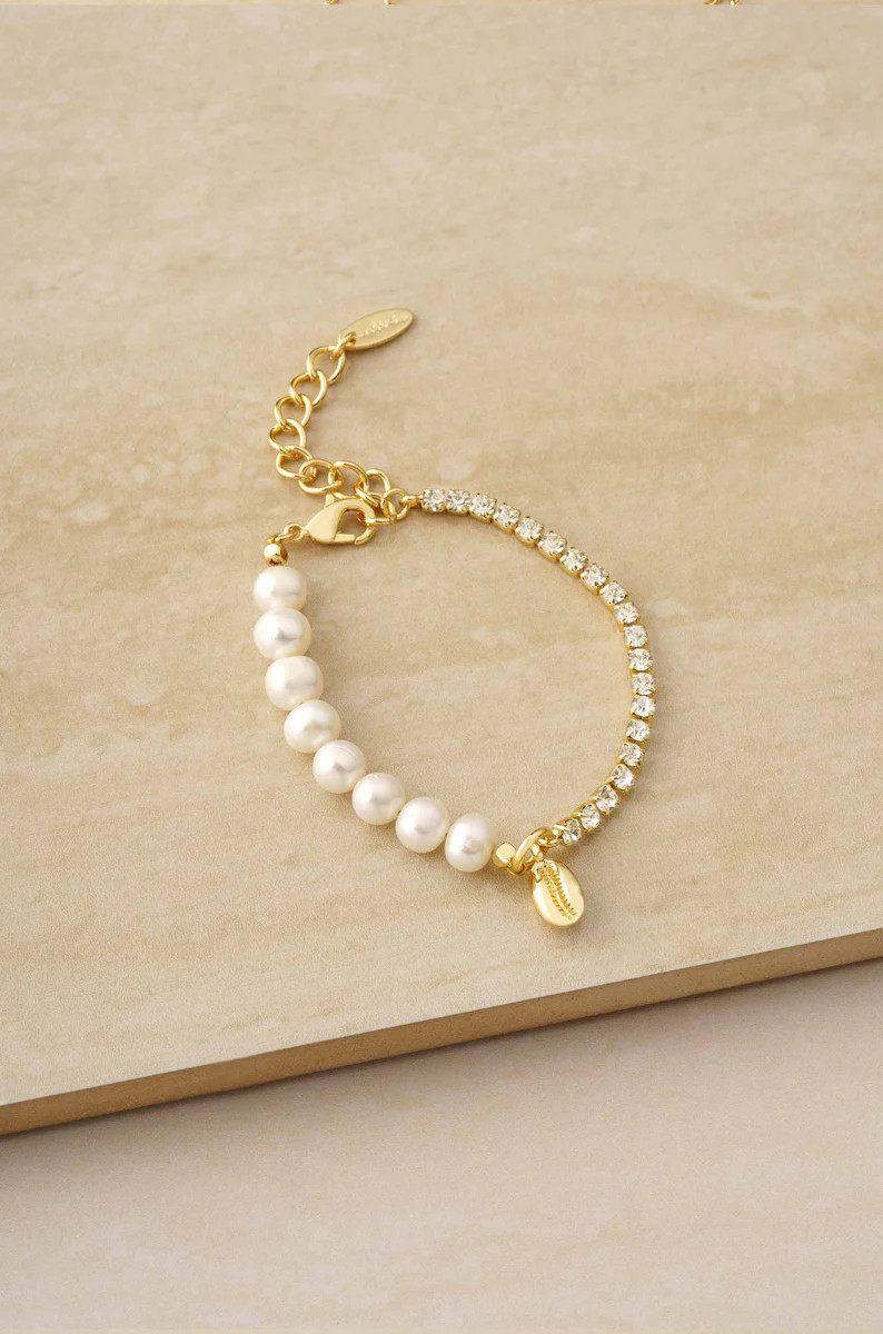 Pearl, Crystal, and Beach Shell 18k Gold Plated Bracelet | Ettika