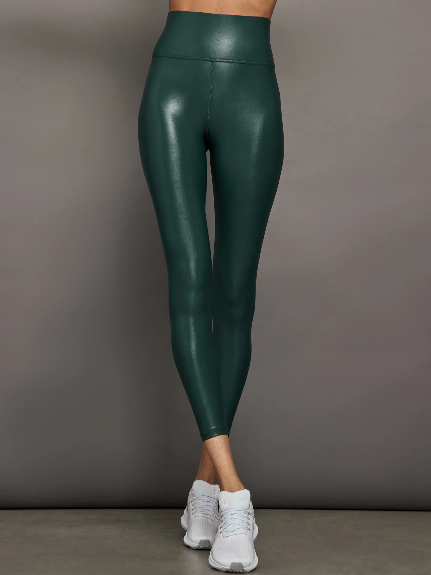 High Rise 7/8 Legging in Takara Shine - Ponderosa Pine | Carbon38