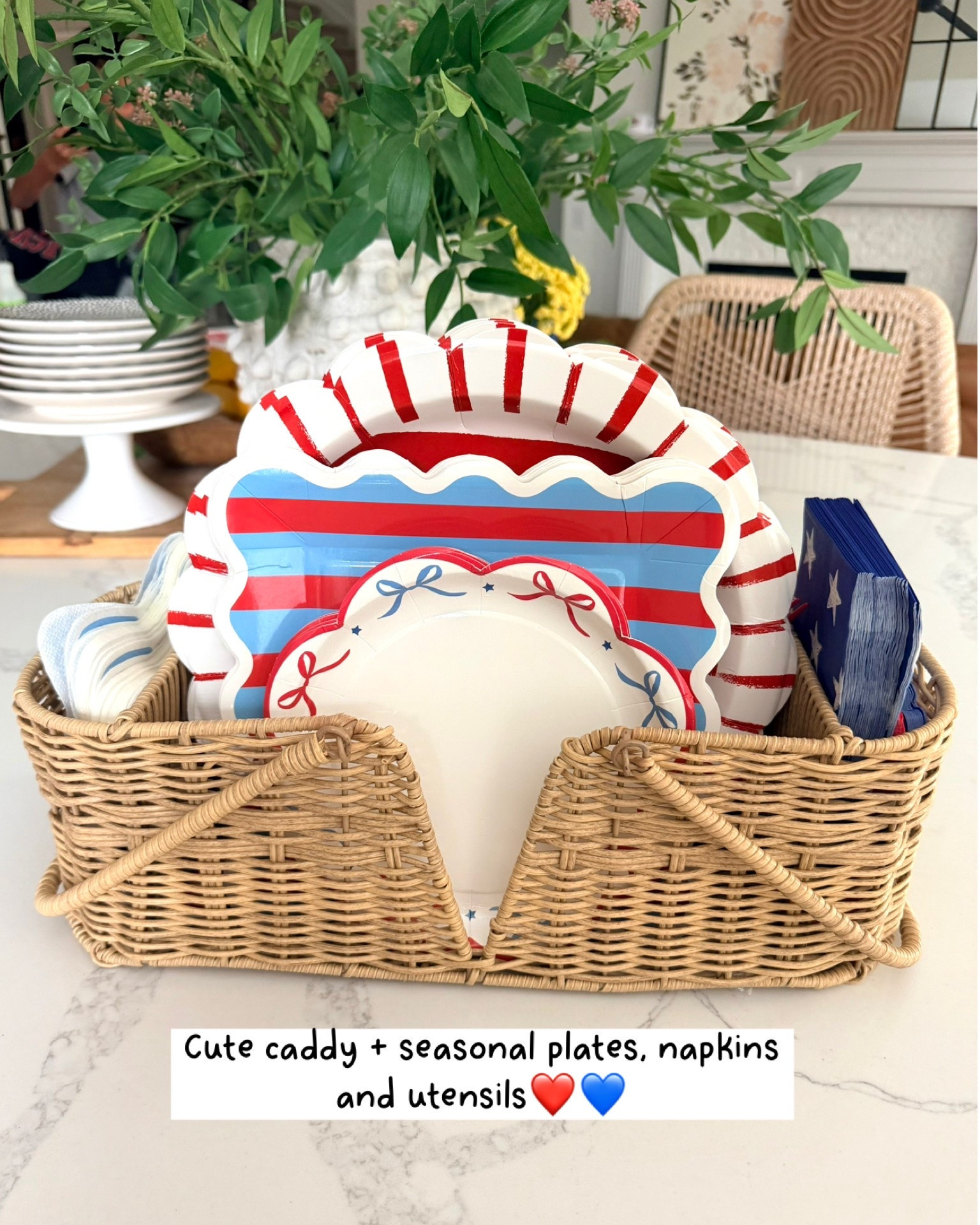 The cutest indoor/outdoor caddy with seasonal plates, napkins and utensils! Use code CRISP10 at checkout for a discount on everything sitewide at My Mind's Eye! 
.

#LTKSeasonal #LTKfoodie #LTKHome