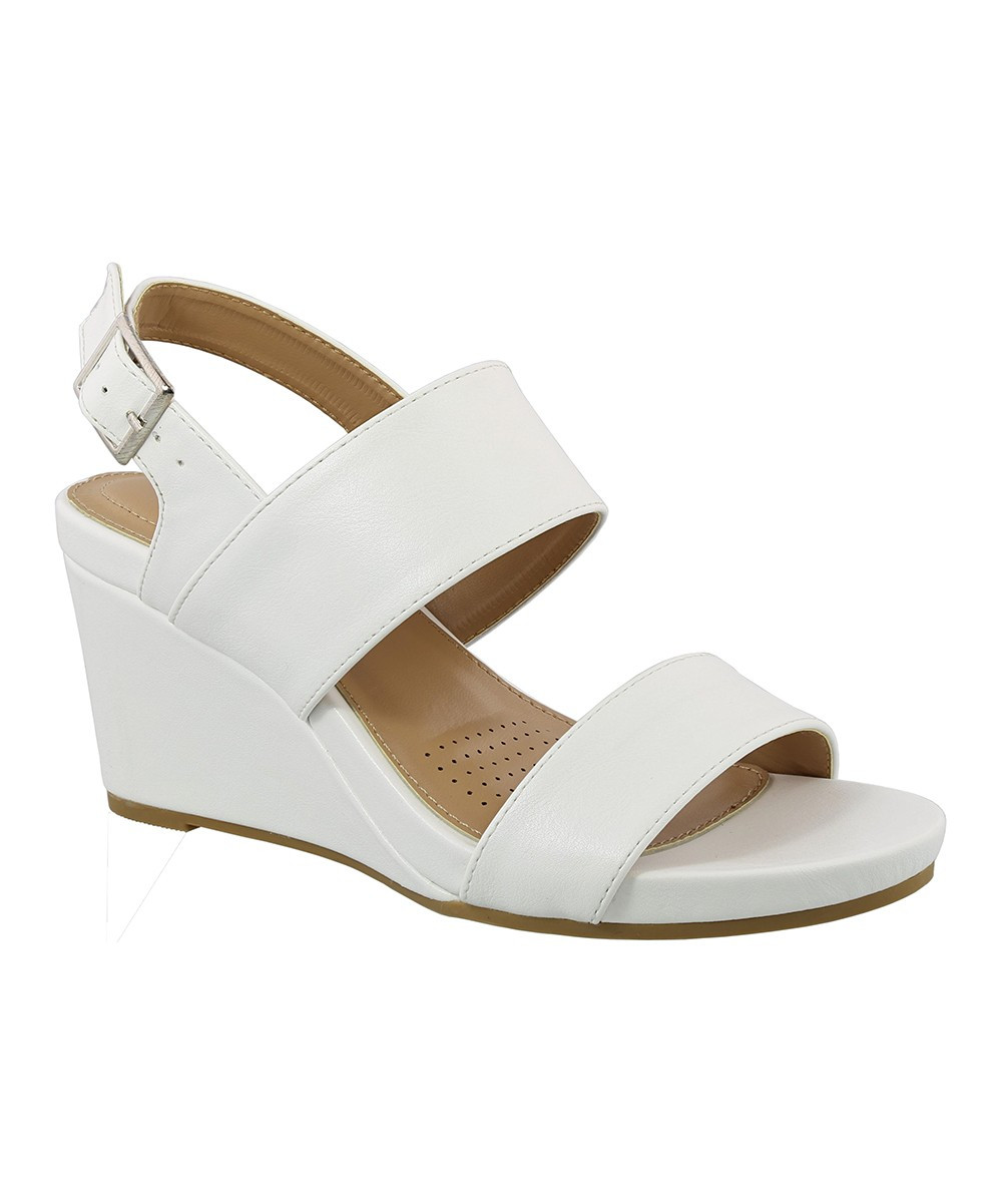 TOP MODA Women's Sandals White - White Evrard Wedge Sandal - Women | Zulily
