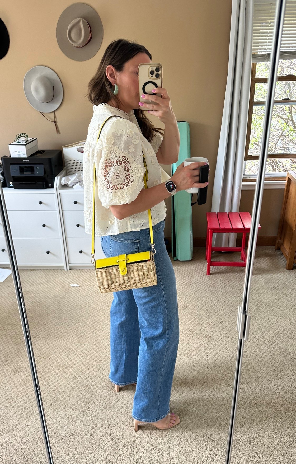 Living for the detail ✨

I love small details in a piece of clothing or accessory that set an item apart, and make it an artistic statement.

The embroidered detail on this craft blouse is a perfect example of art that’s worn on the body. 

I paired the lightweight feeling of the blouse with a spring/summer wicker bag. A pop of yellow Brings, life and Spring to the outfit. ￼￼