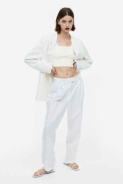 White | H&M (US + CA)