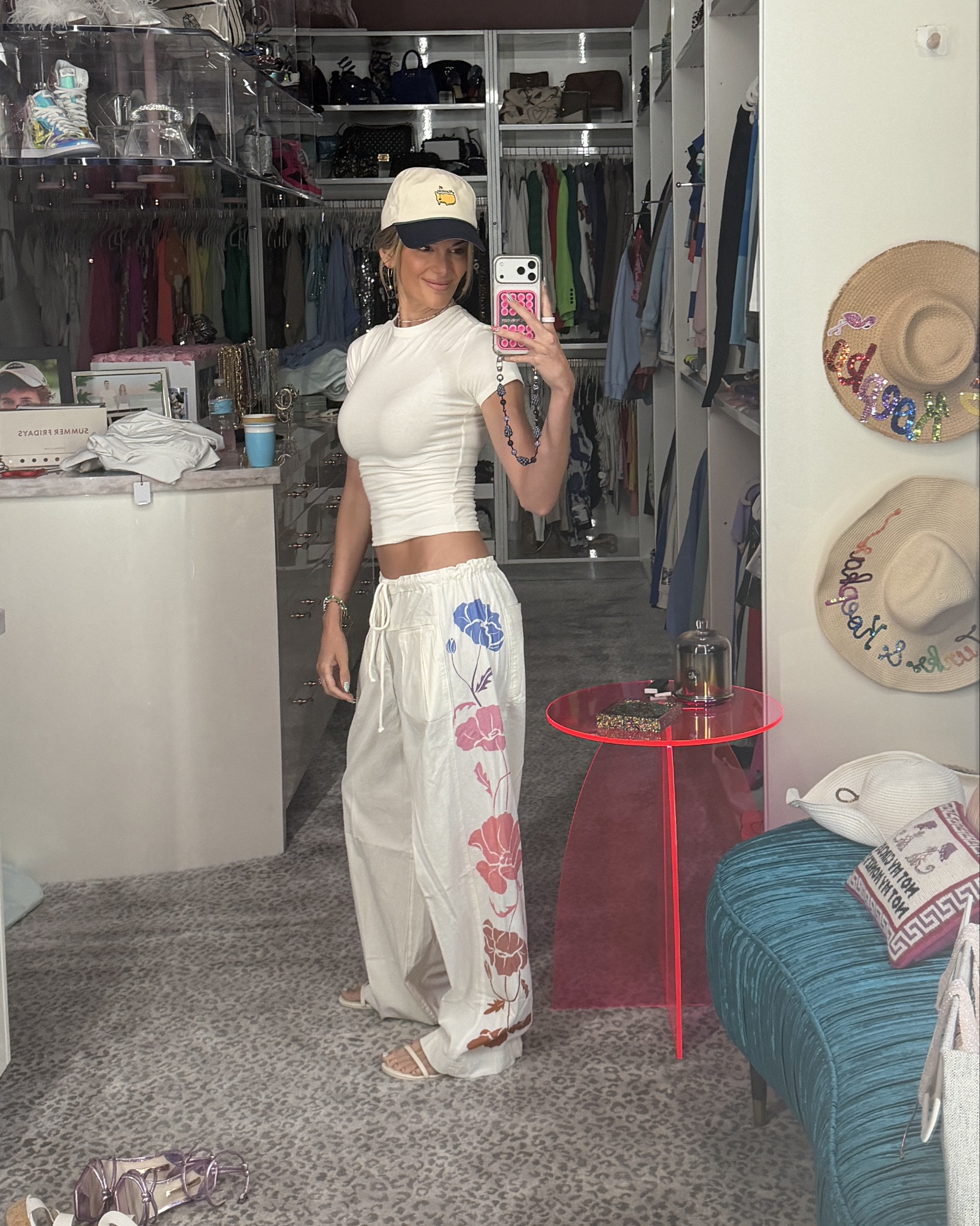 Drop off chic! 

#LTKootd #LTKmorningroutine #LTKFestival