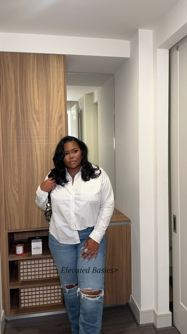 I love elevated basics and these from @americaneagle did not disappoint! The fit of these jeans are amazing! 
#aepartner #aejeans

