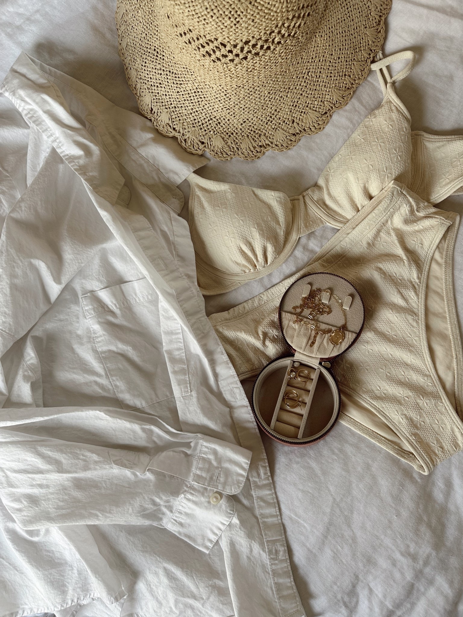 This swimsuit is 100x better than it looks online! It’s high waisted and an amazing texture!

#LTKSpringSale #LTKFindsUnder50 #LTKSeasonal