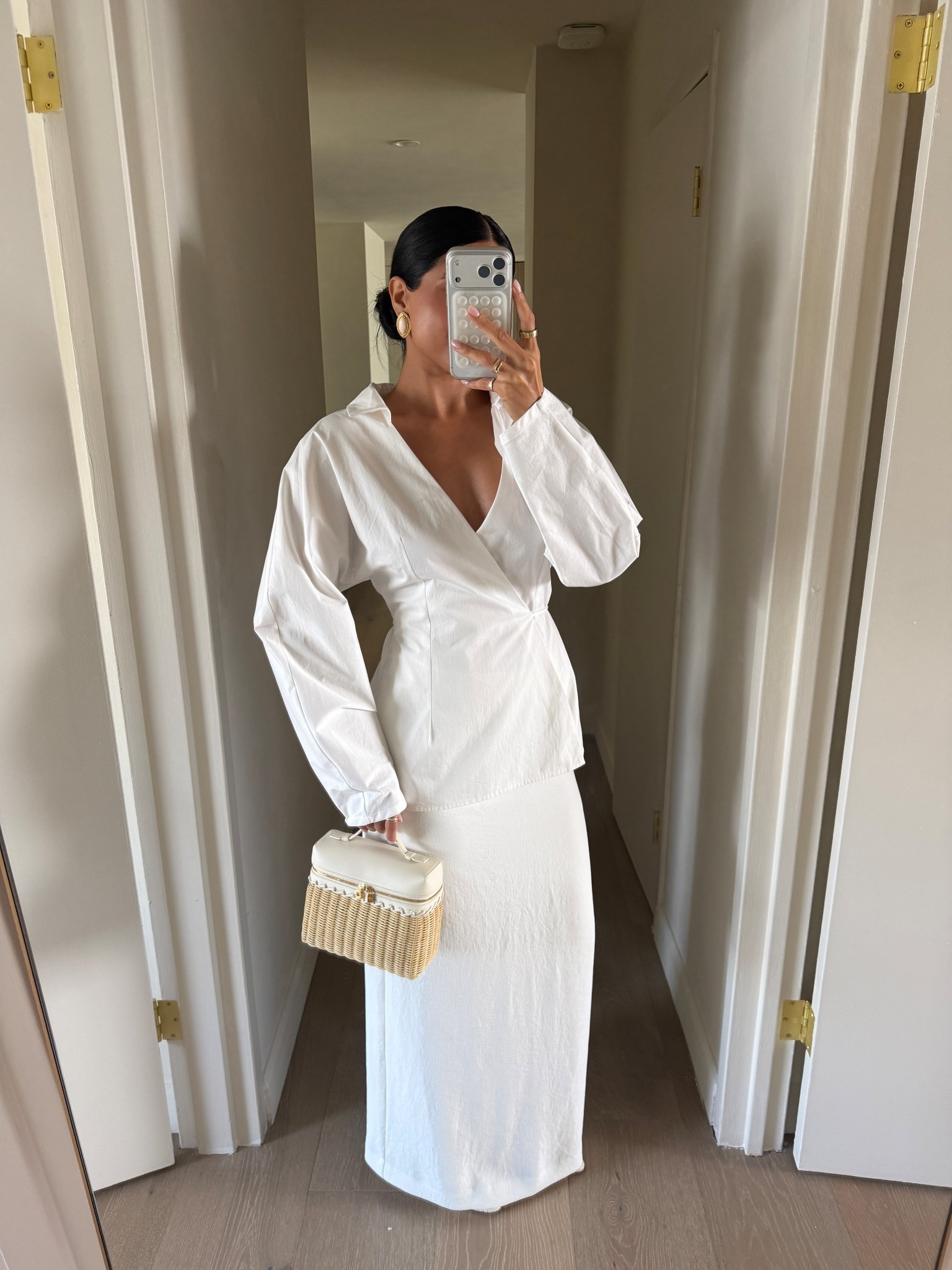 All white ootd 

Size 4 top 
Size 6 skirt 

#LTKootd #LTKgrwm