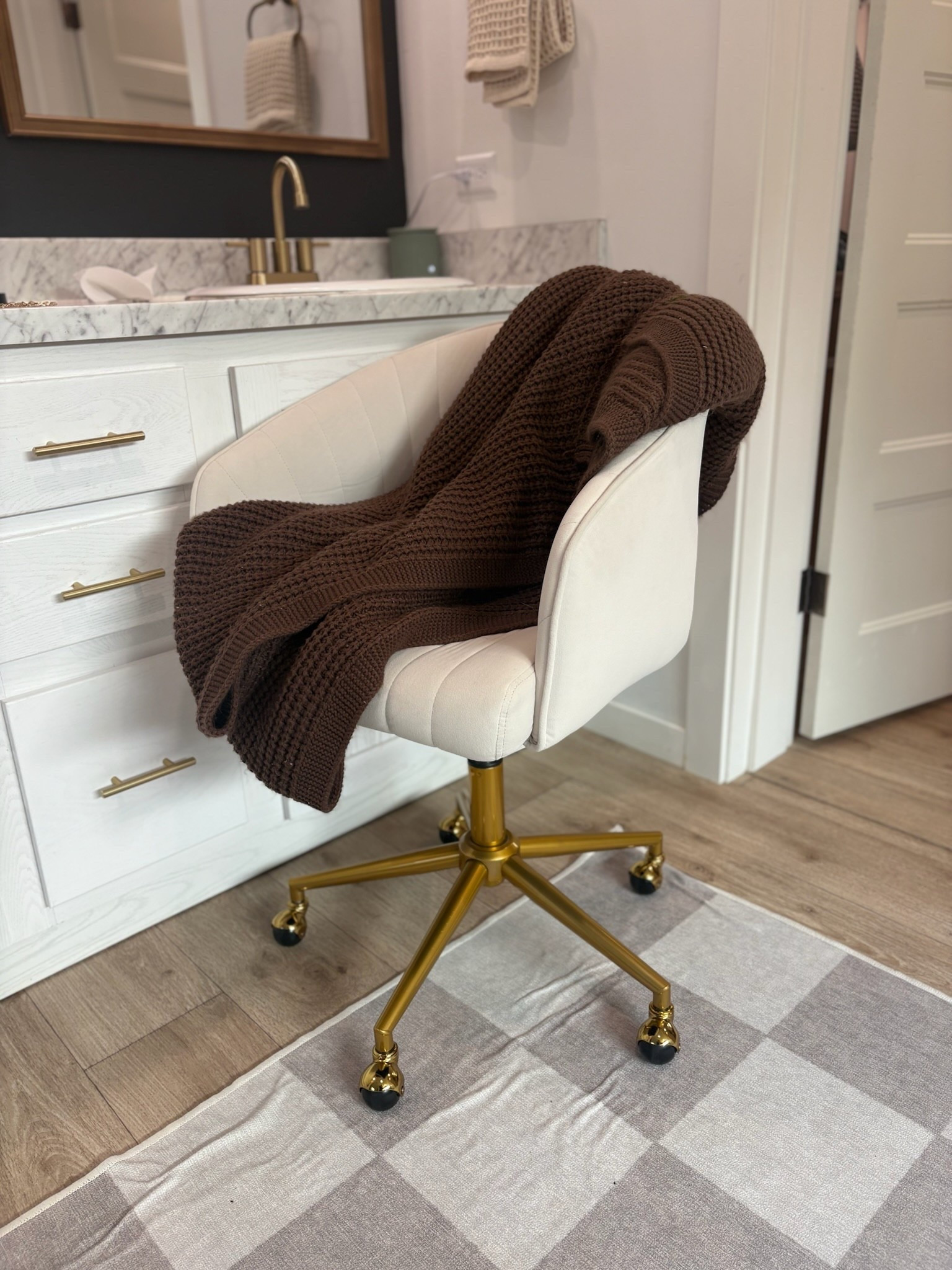 My desk chair, that’s now basically a vanity chair is on sale! 

#LTKSaleAlert #LTKHome #LTKgrwm