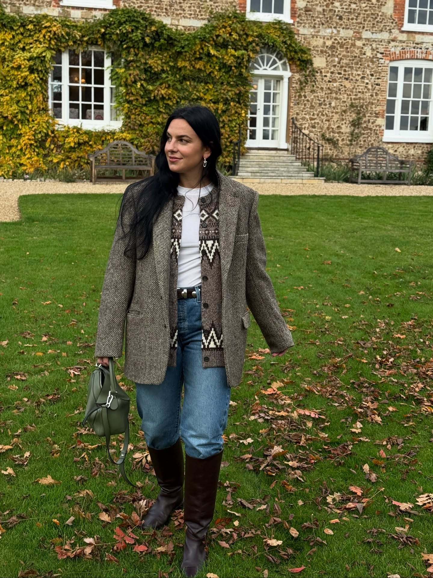 Save under “day to night outfits for a country staycation” 🍂✨🍷

Ad PR event @butleyabbeywilds / PR products tagged