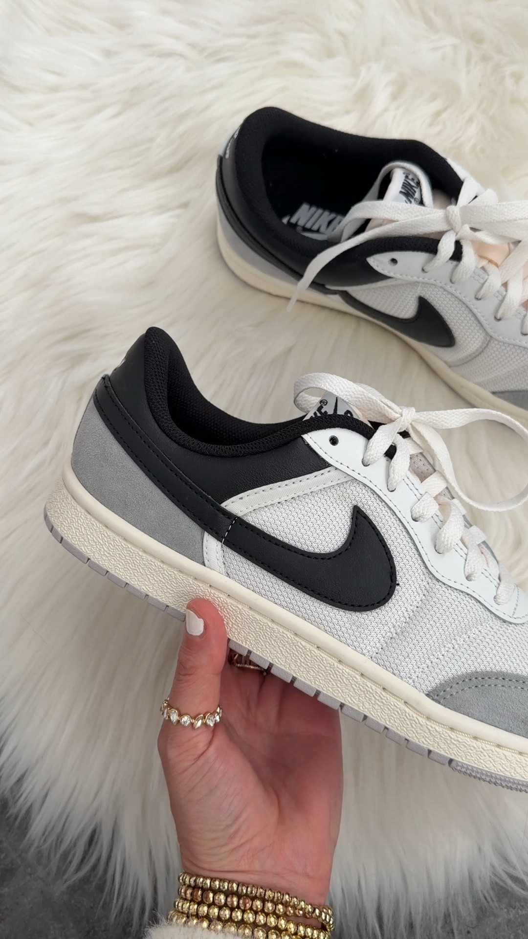 Nike air Jordan low skyline sneakers runs true to size 