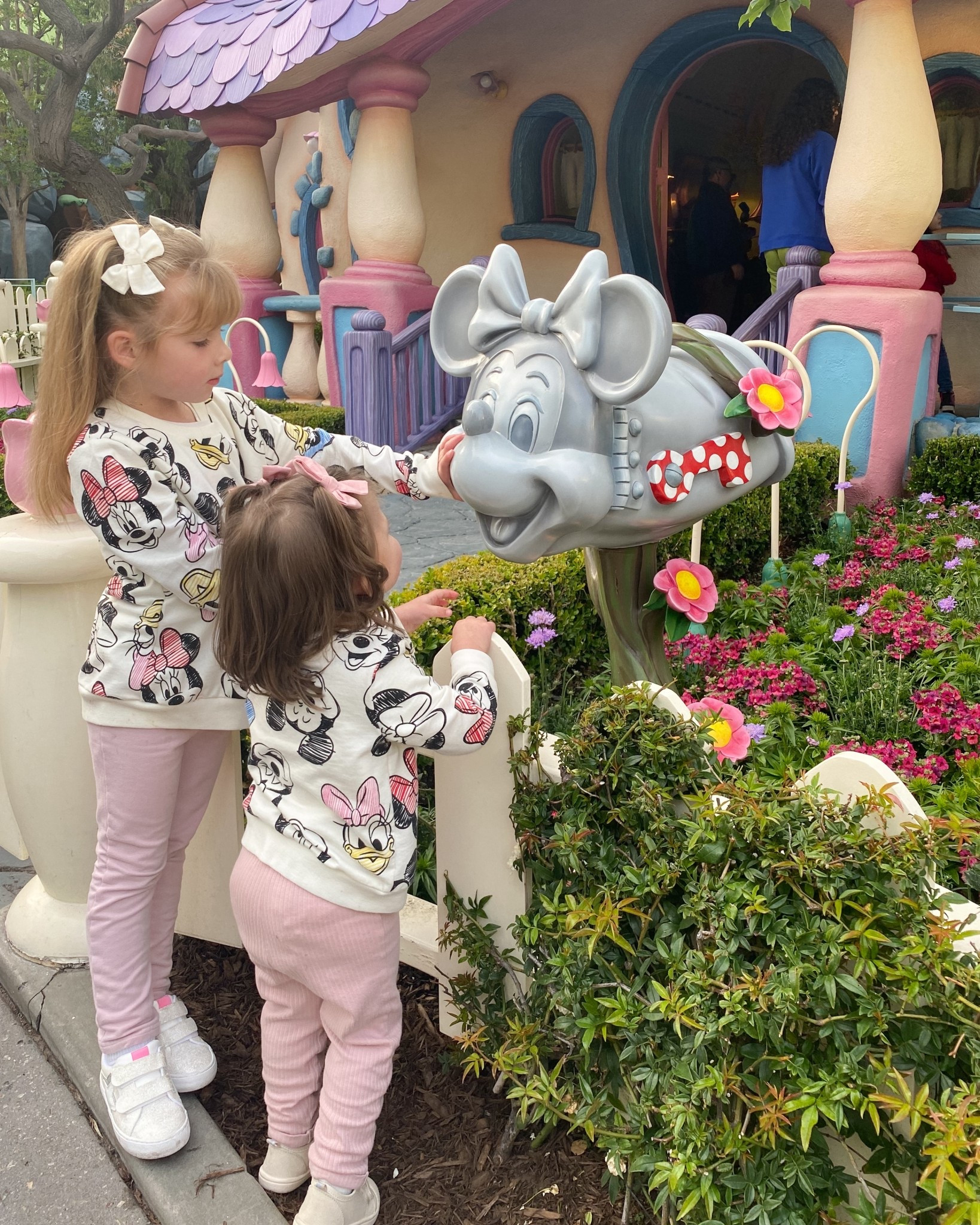 Little girl Disneyland outfit idea!
Paired this character sweatshirt with pink leggings for a comfy and cute day at the park  

#LTKFindsUnder50 #LTKKids #LTKFamily