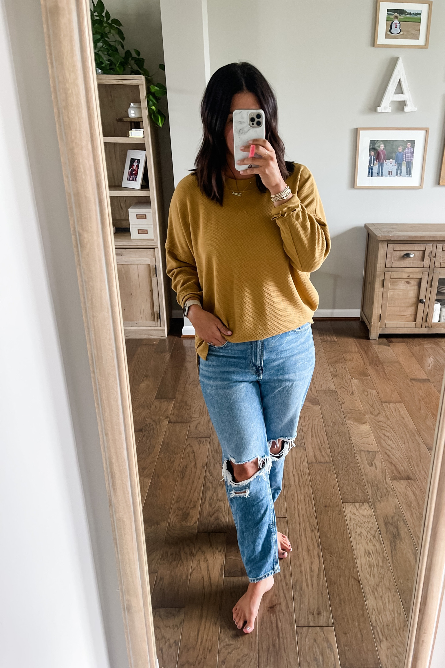 Fall style
Aerie sale 
Midsize fashion 


#LTKSeasonal #LTKunder50 #LTKsalealert