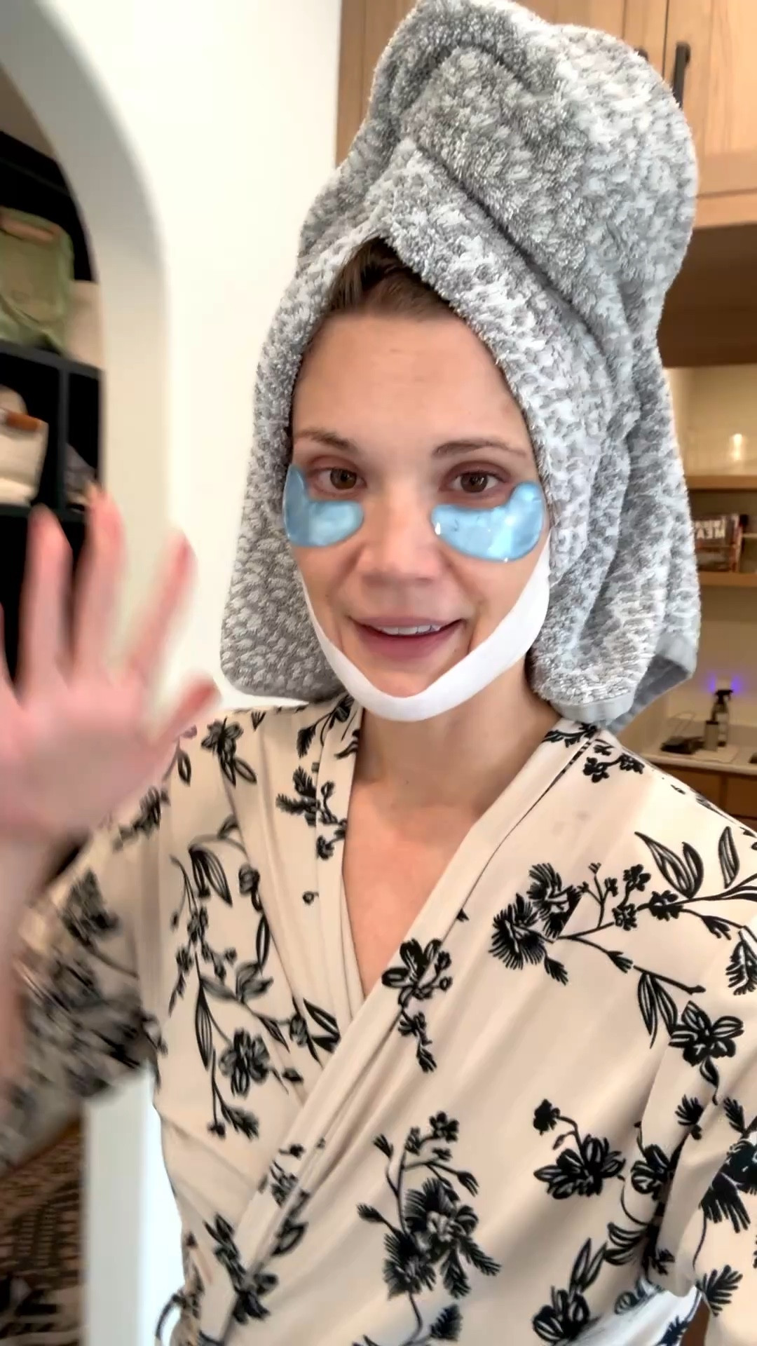 Trying these out and I am curious to see if they actually work. They are supposed to help with lifting and firming the jawline, so I will report back once I have tested them more.

Beauty finds, Skincare tools, Amazon beauty finds, Face masks, Jawline mask, Collagen skincare, Self care routine, At home skincare, Beauty trial products, Skincare routine, Amazon skincare, Stang and Co

#LTKselfcare #LTKBeauty #LTKmorningroutine